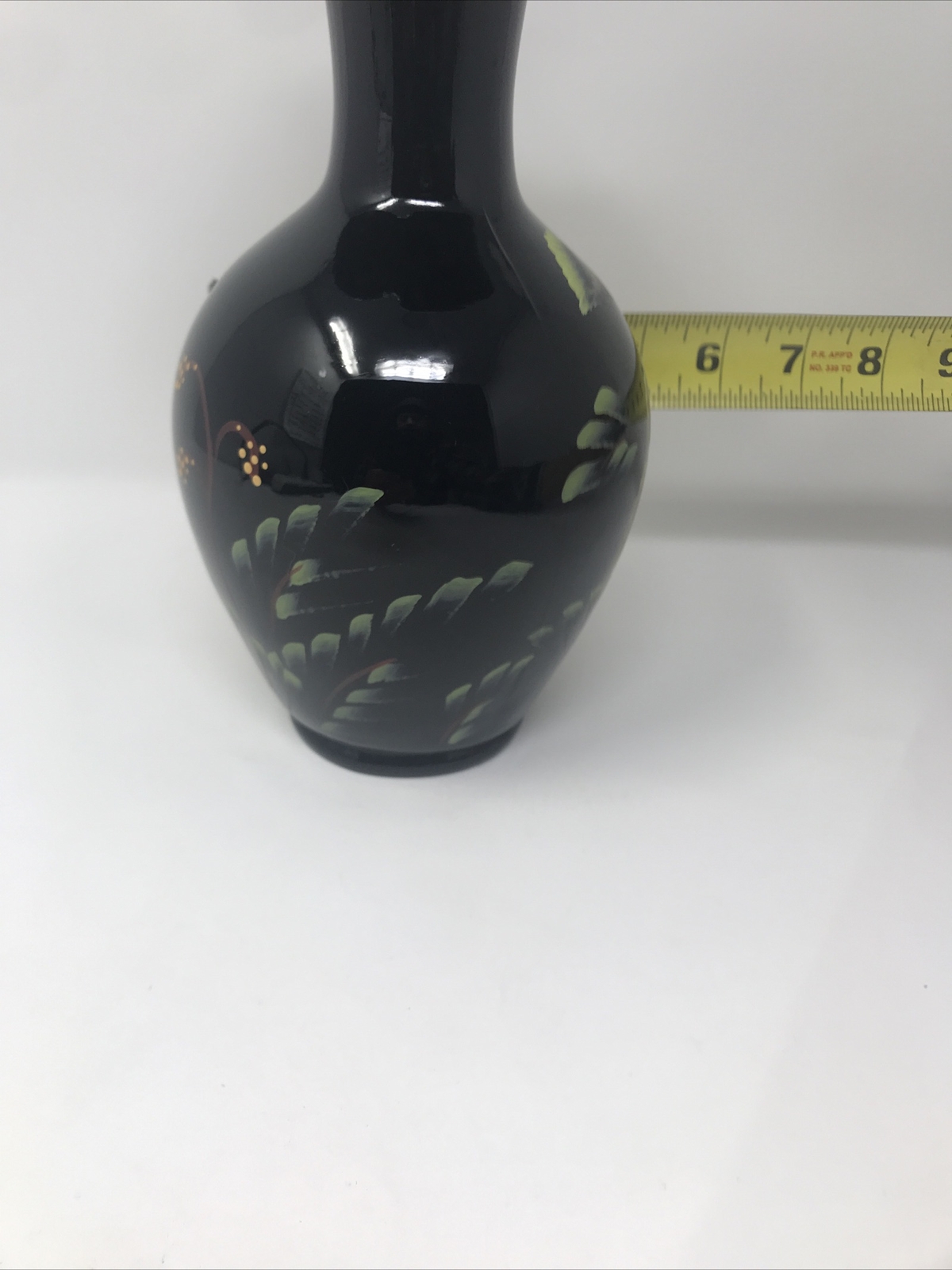 Fenton Safari Collection Tropical Forest 10″ Vase Hand Painted.