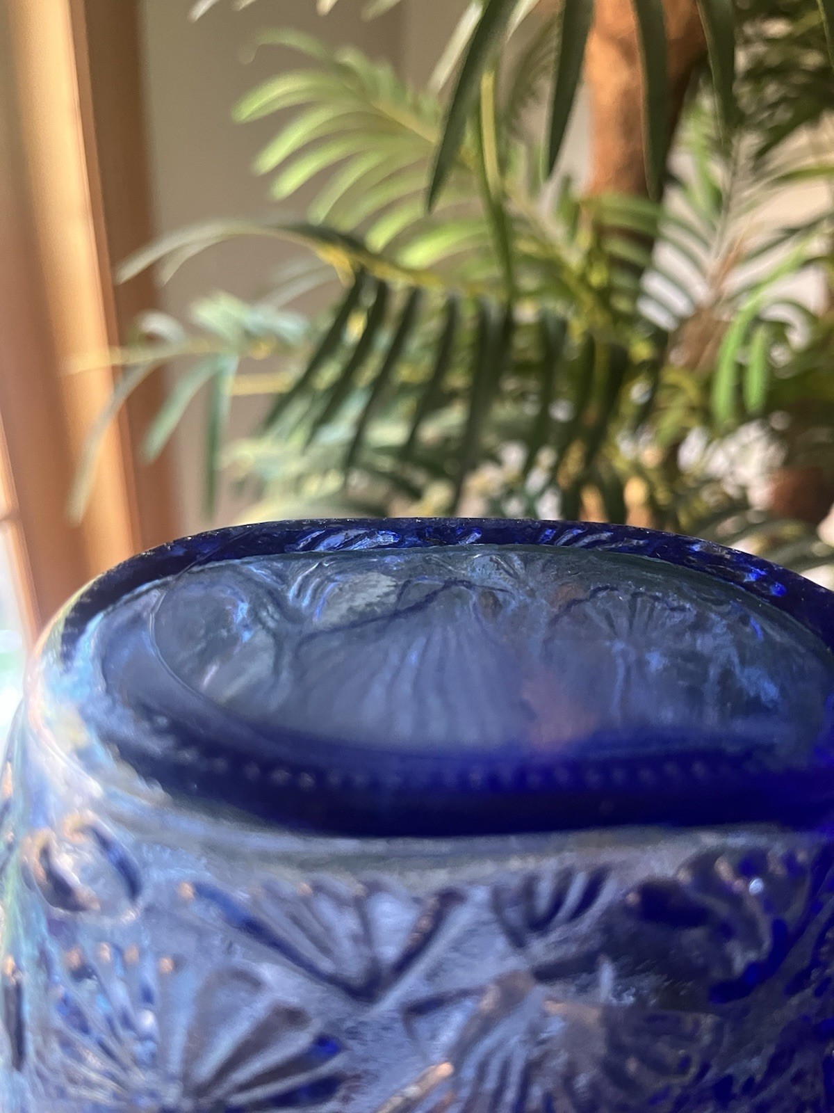 Libbey Cobalt Blue Glass Bottle Embossed Sea Shells Ocean Canada Vintage 8.5″T