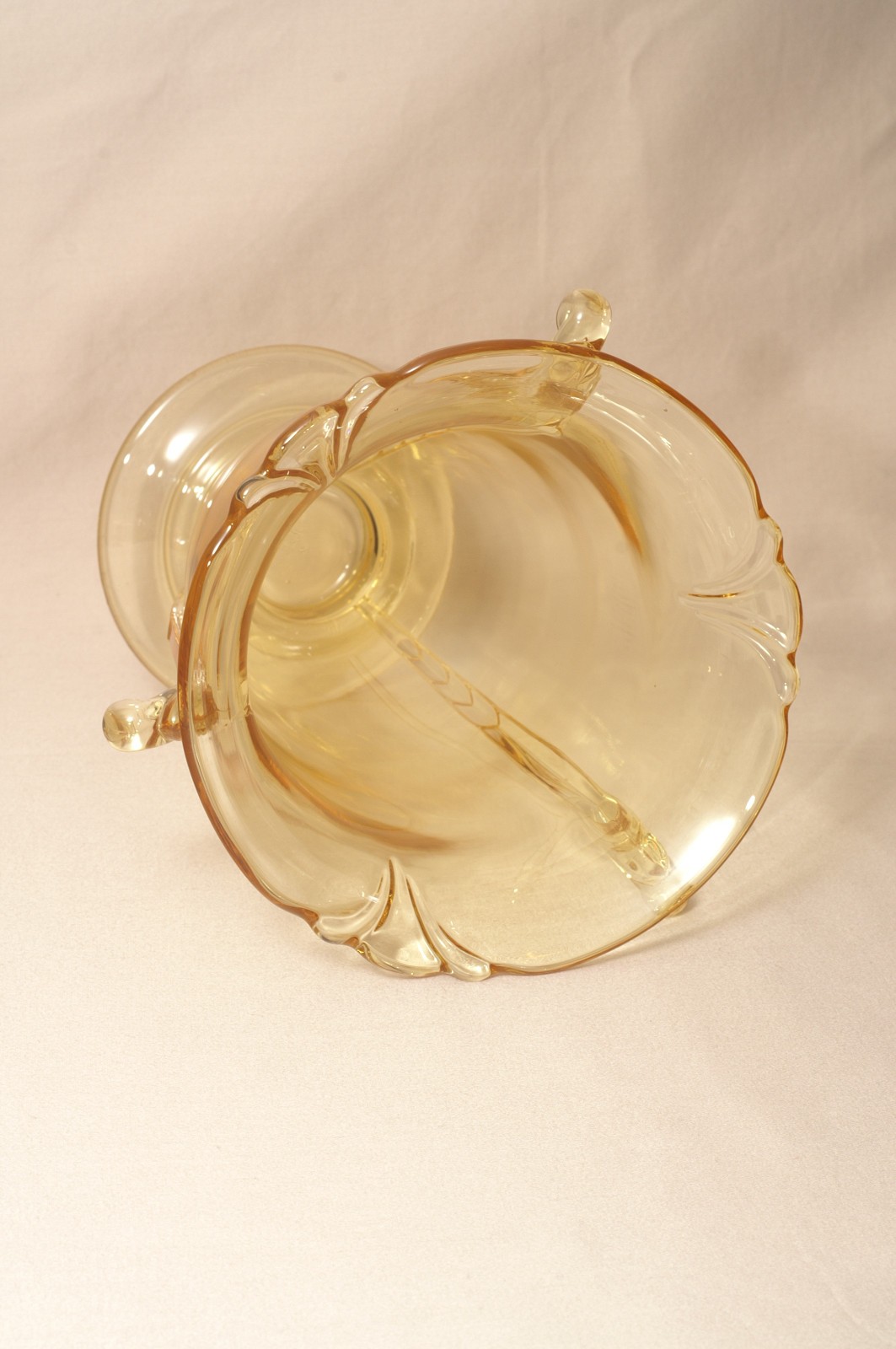Vintage Art Deco Golden Amber Scroll Elegant Glass Vase Excellent