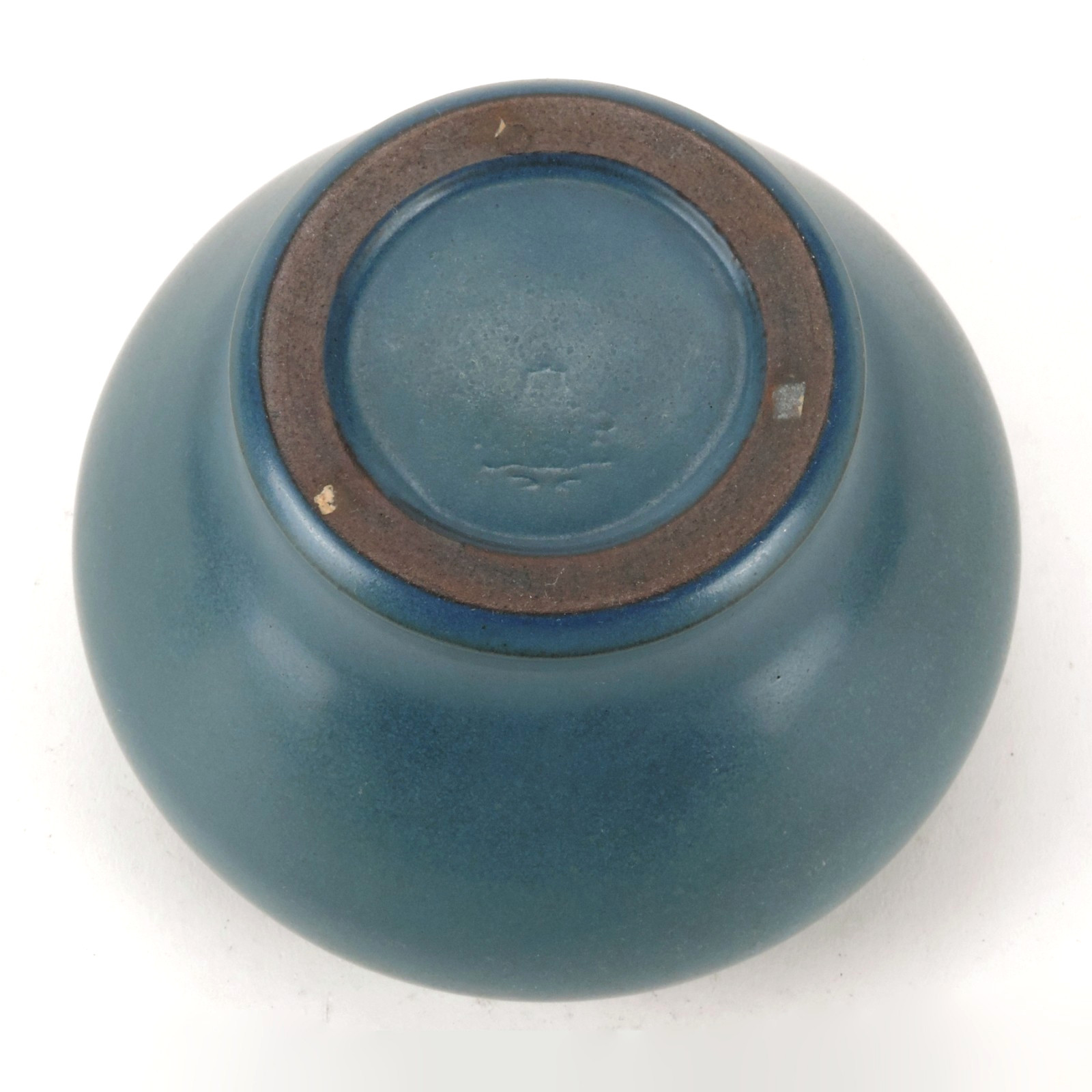 Marblehead Pottery matte blue 5 3/8″ dia squat baluster vase arts & crafts