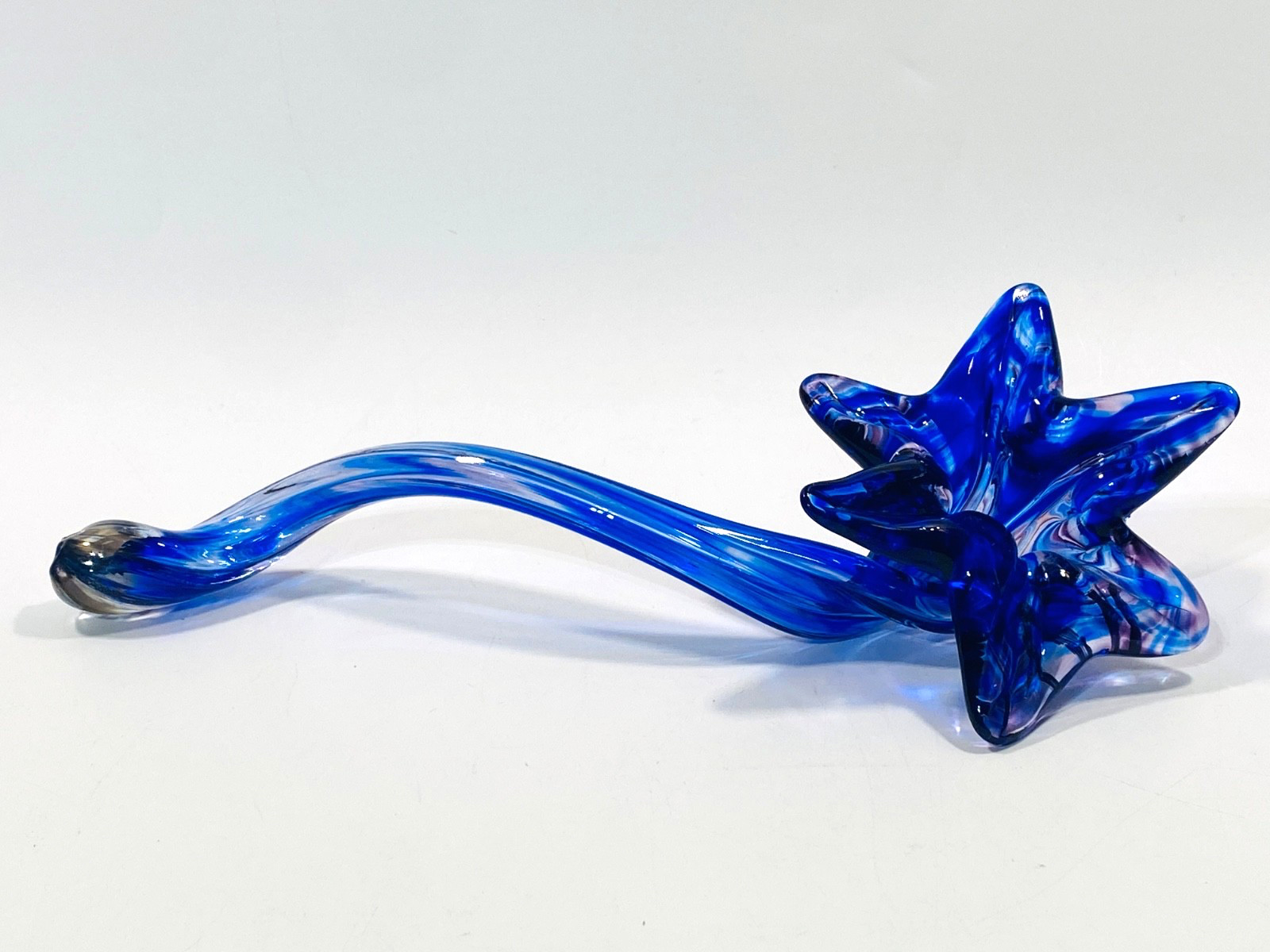 Vintage Hand Blown Art Glass Lily Flower Sculpture Curved Stem Blue Purple 12.5″