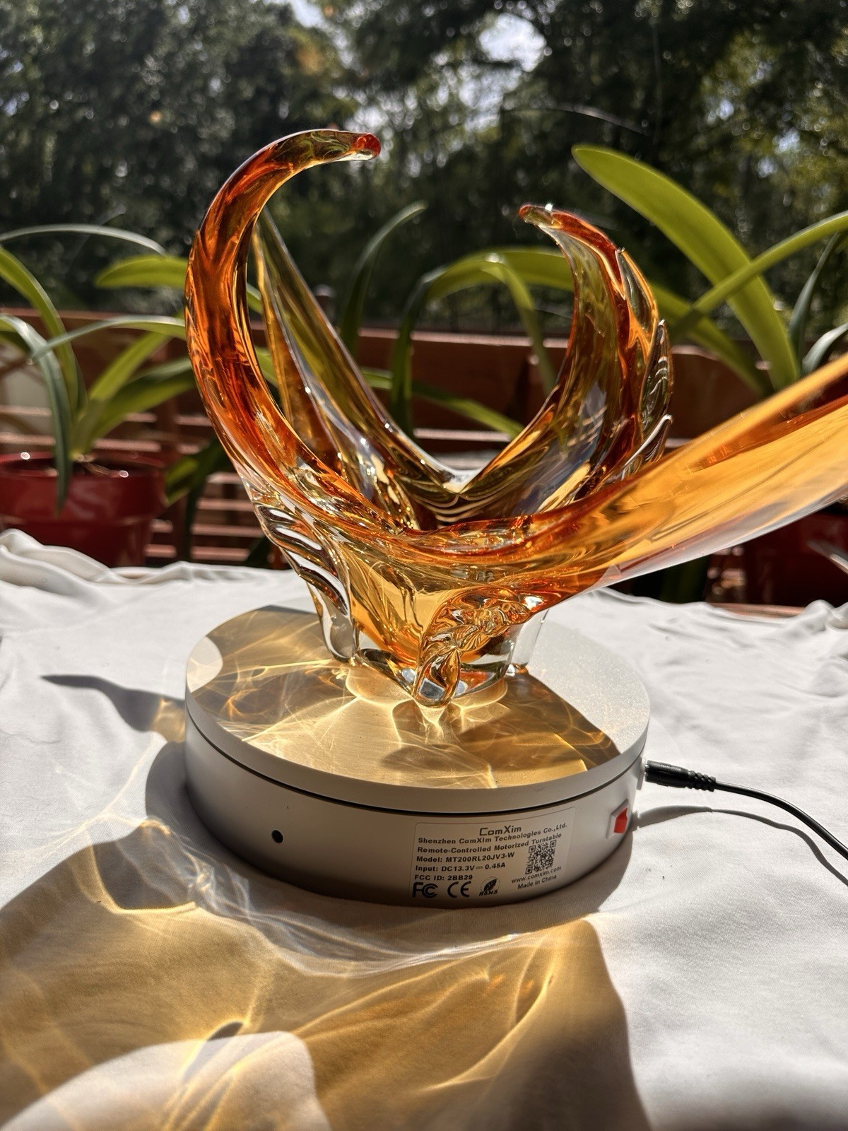 Chalet w lost stick on tag, Amber & Clear Art Glass Centerpiece, Glossy