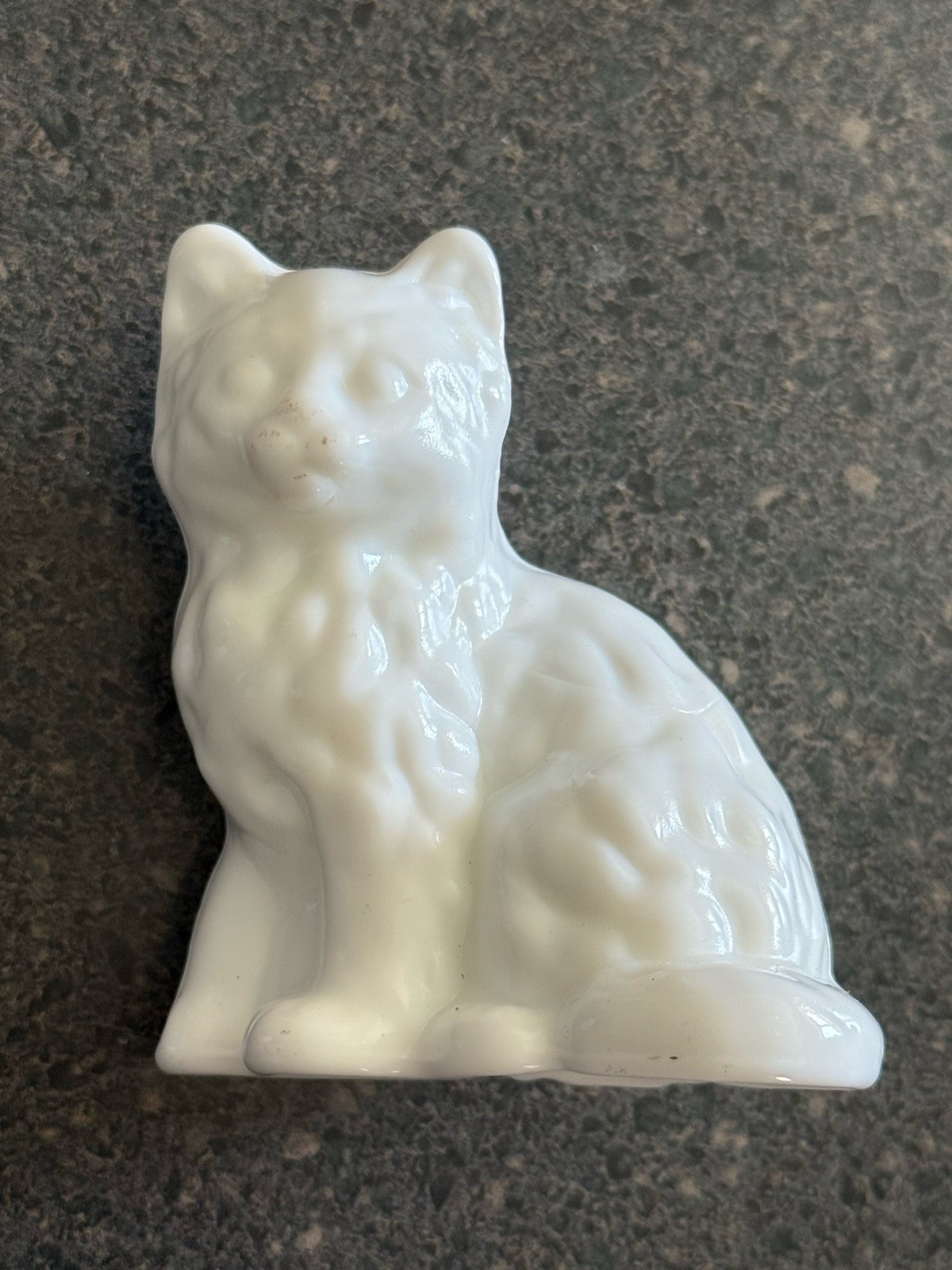 Mosser Glass Fluffy Kitty Kitten Sitting Cat Figurine – Color: WHITE MILK GLASS