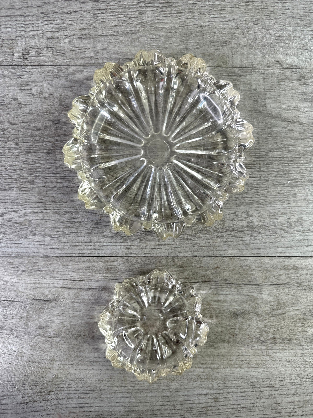2-Hazel Atlas Vintage Nesting Ashtray Round Clear Glass Retro Mid-Century Modern