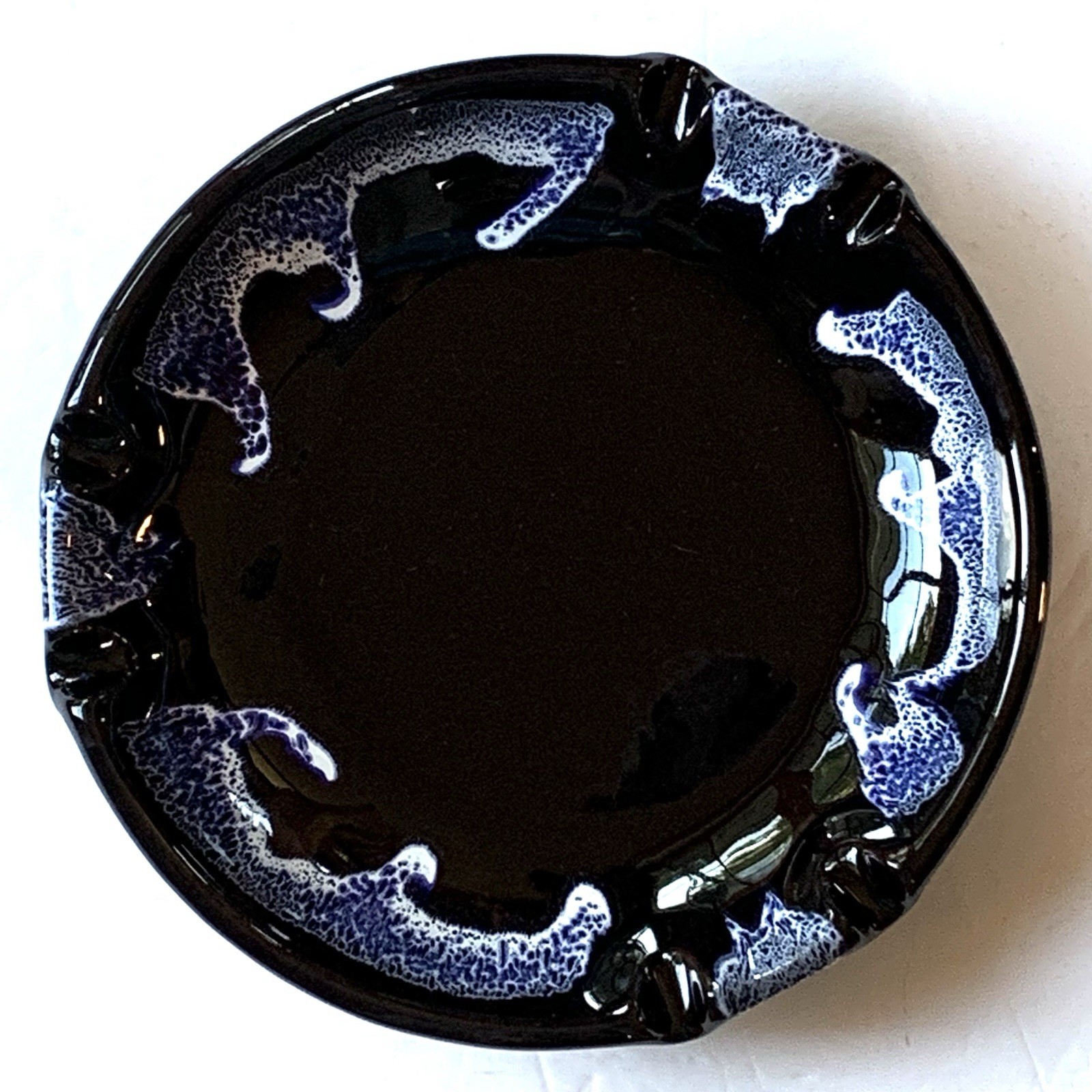 Vintage Blue Mountain Pottery Round Ashtray Blue Drip Glaze 9.25″ Made in Canada