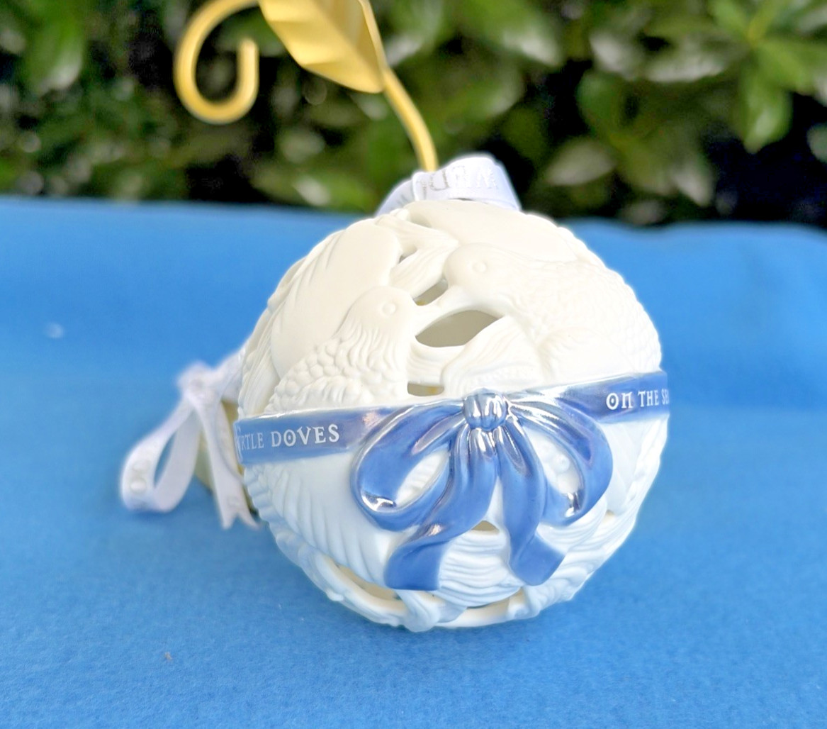 New Wedgwood Ornament Jasperware Two 2 Turtle Doves – 12 Days Christmas
