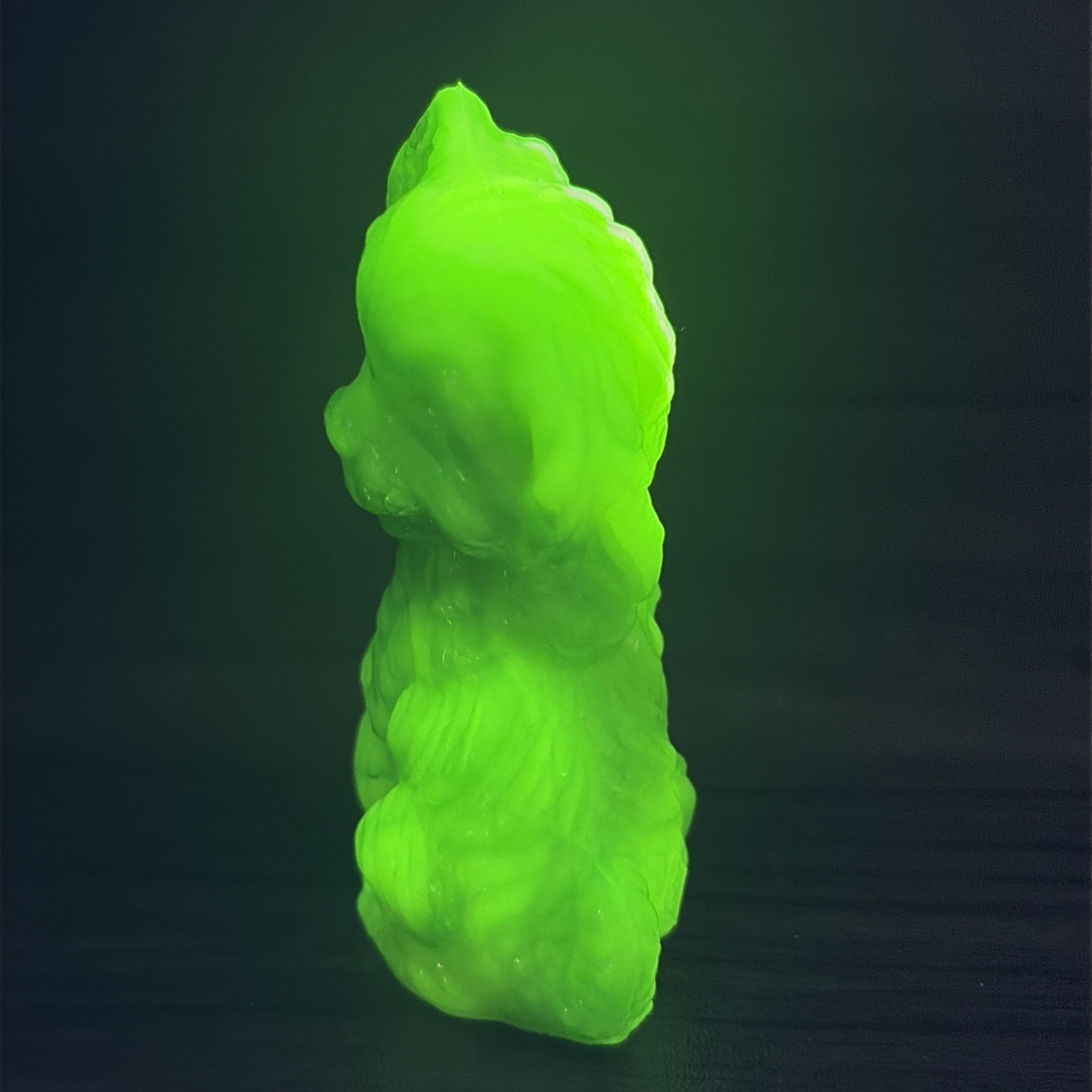 Boyd Skippy Dog Figurine Mint Green Slag 3.5″ Vaseline Uranium Glass Glow HTF