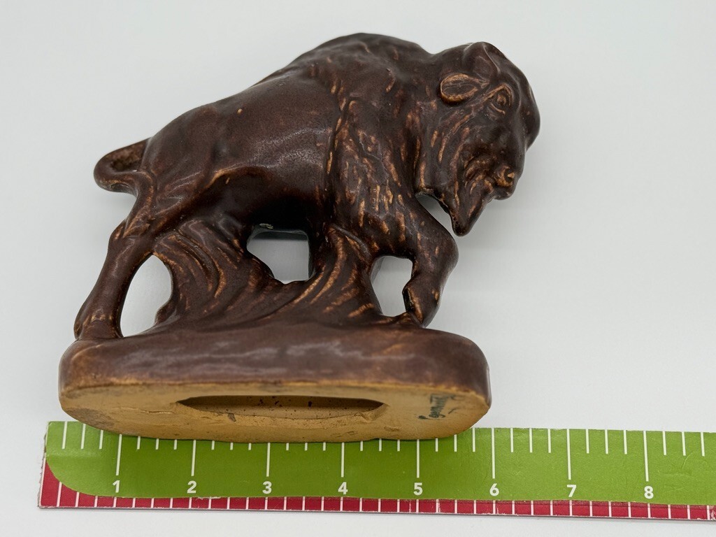 Vintage 6-1/4″ Long Brown ROSEMEADE Art Pottery Buffalo Figure Statue 5-1/2 Tall