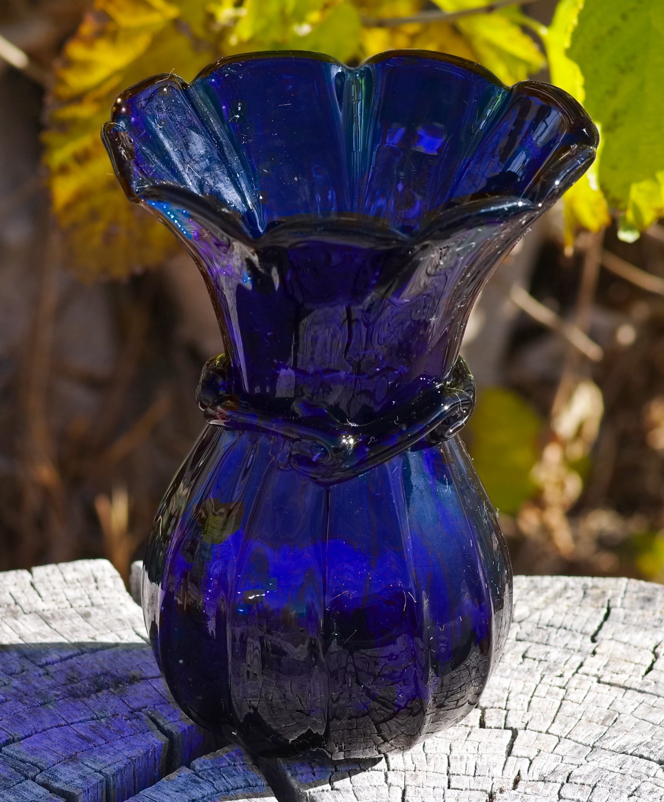 VINTAGE Cobalt Blue Glass VASE 7 1/2″ ART DECO Made in USA 1930’s RARE FIND!