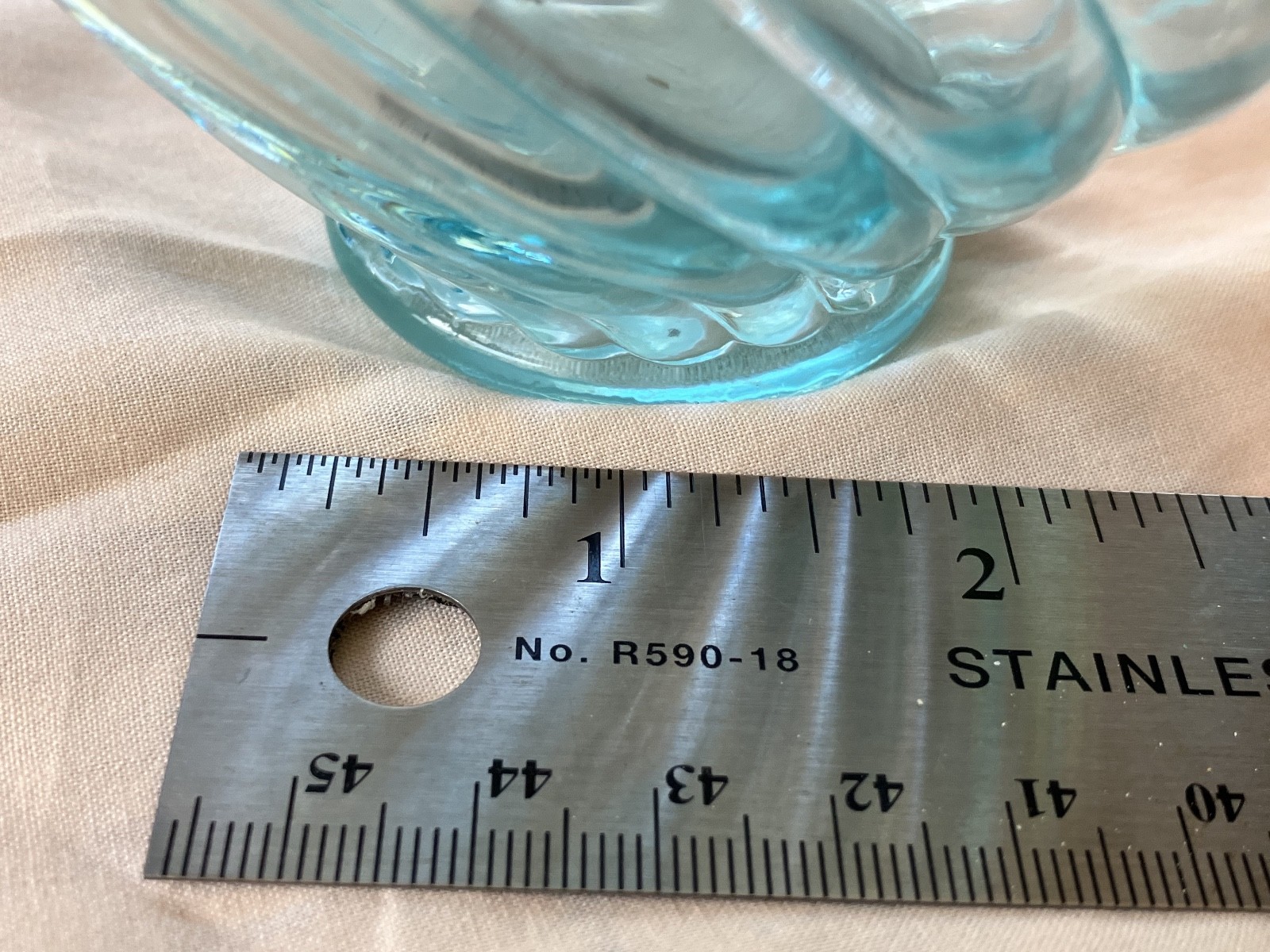 Vintage FENTON Clear Light Blue Melon Spiral Twist Ruffle Top VASE 6 inches