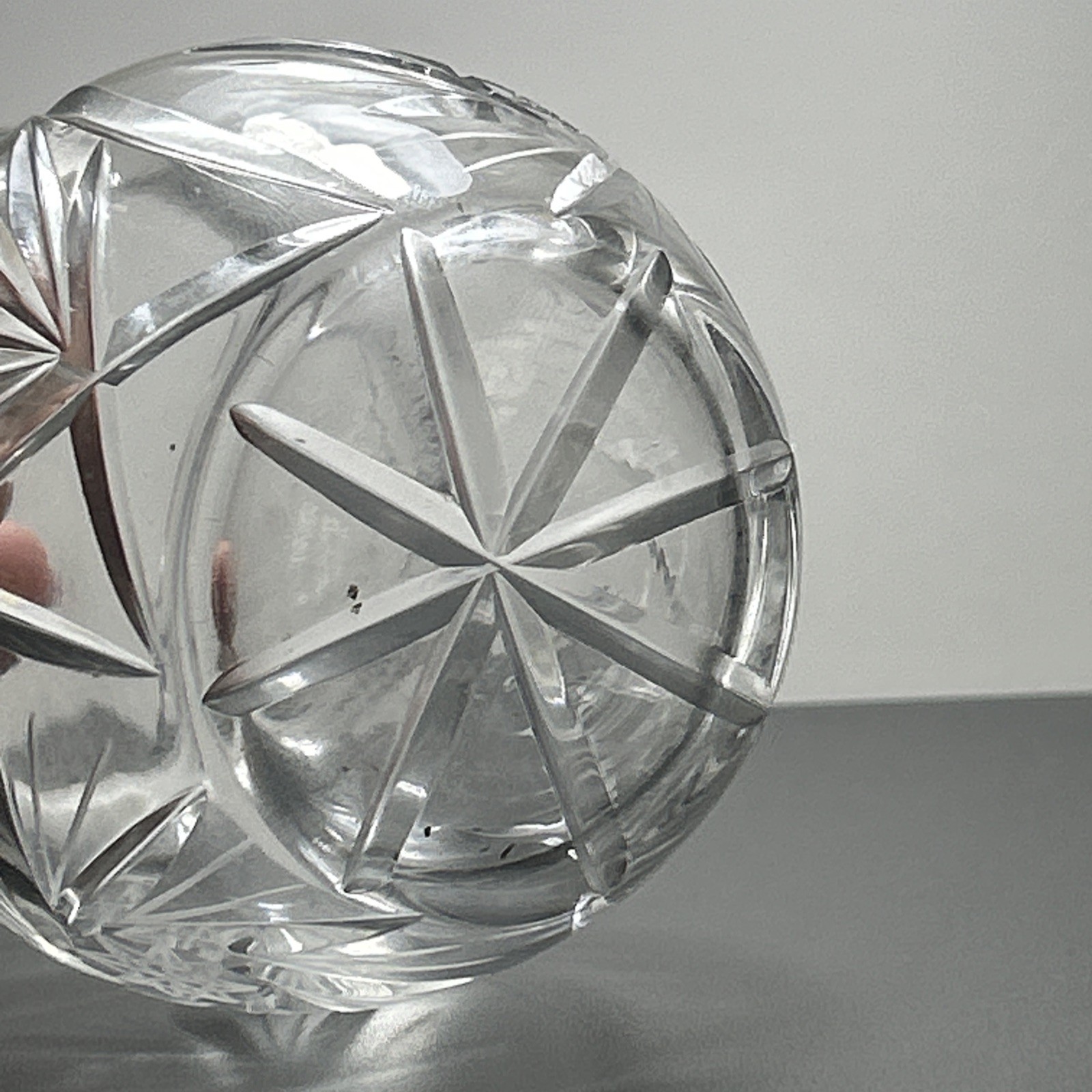 Beautiful Deep Cut Glass Crystal Small Vase With Pinwheel Cutting