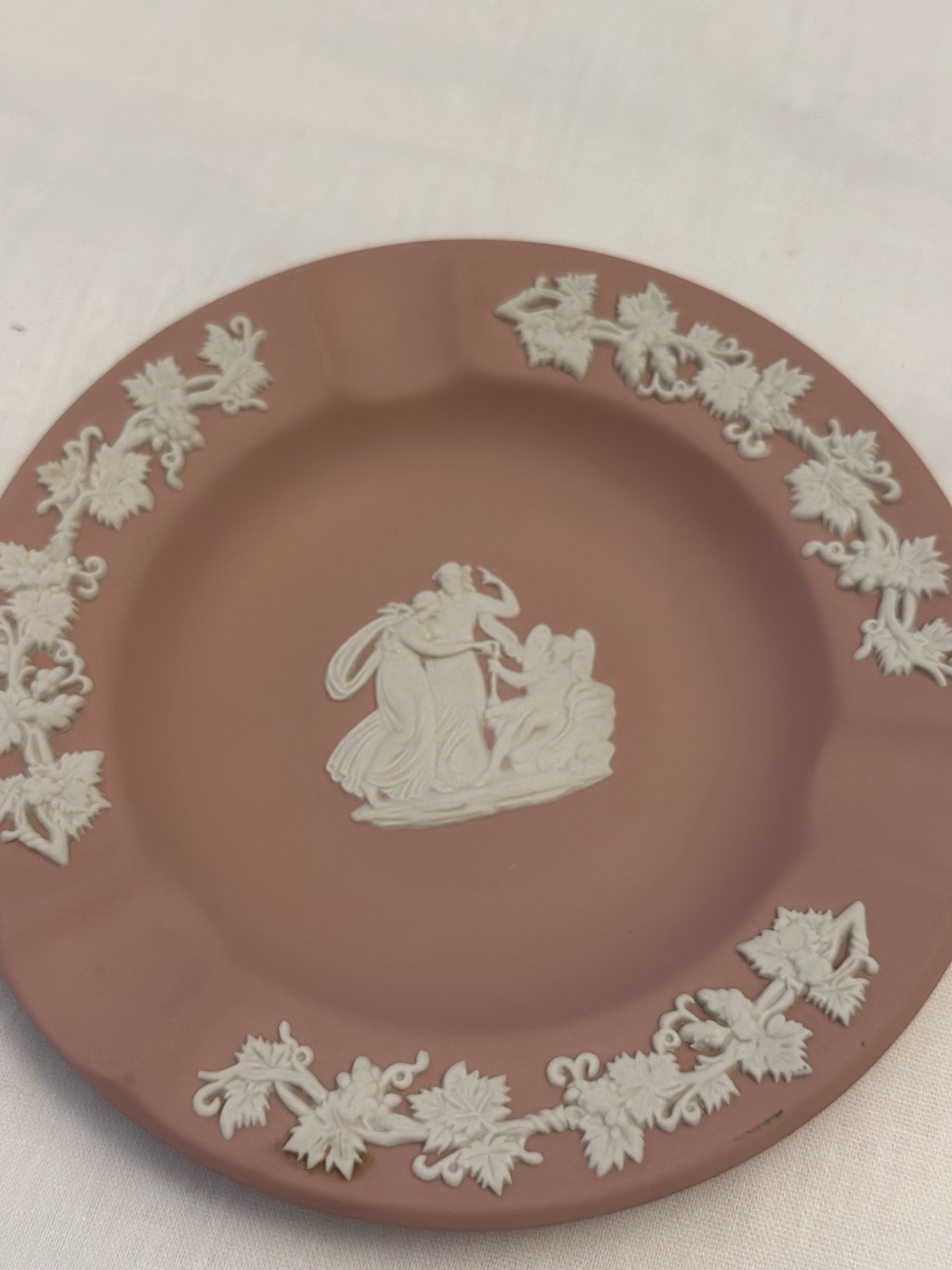 Vintage Wedgwood Pink Jasperware Round Ashtray Three Muses Watering Pegasus 4.5”
