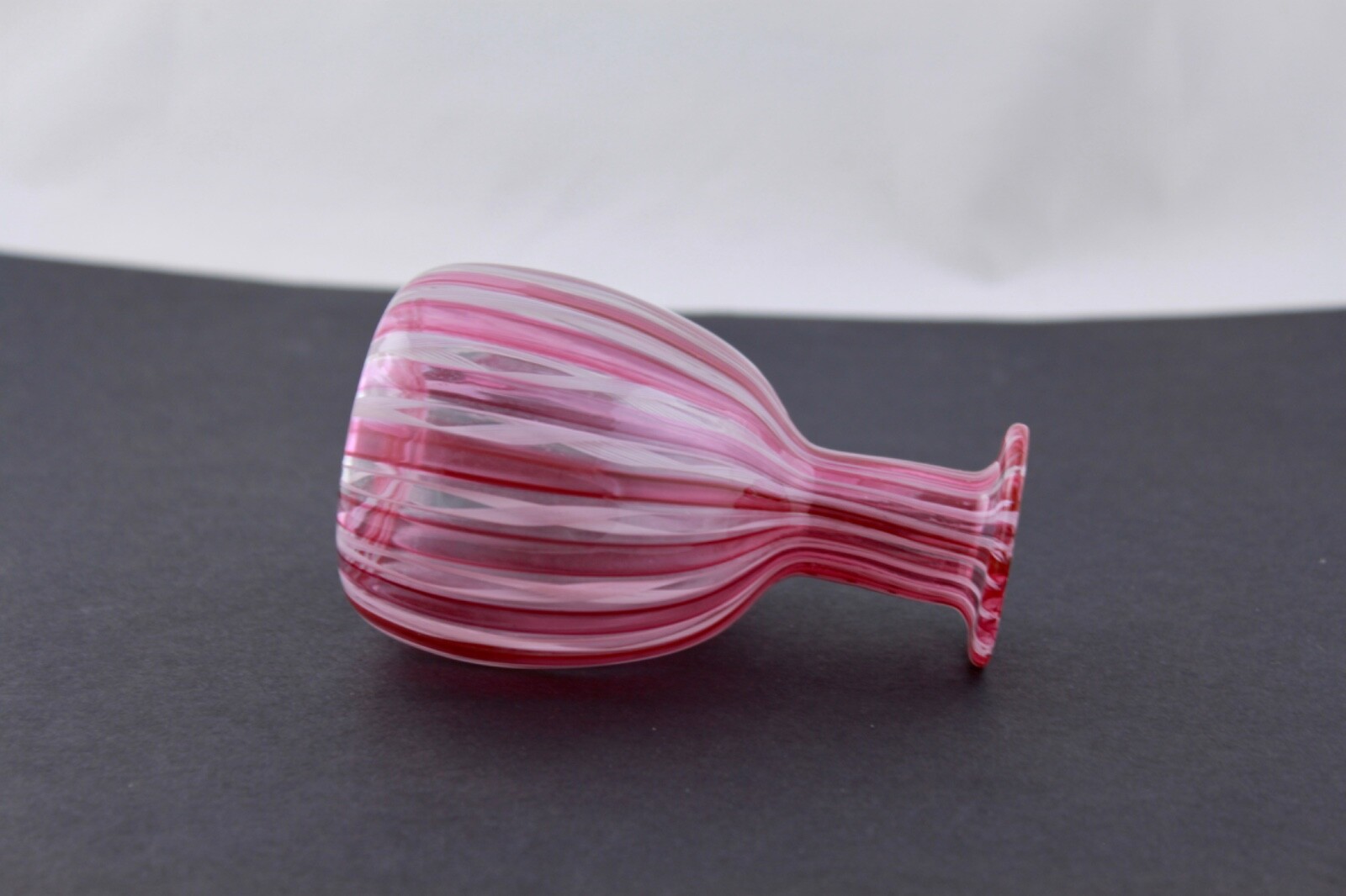 VINTAGE MURANO PINK WHITE & CLEAR VENETIAN BLOWN ART GLASS ITALY – MINT