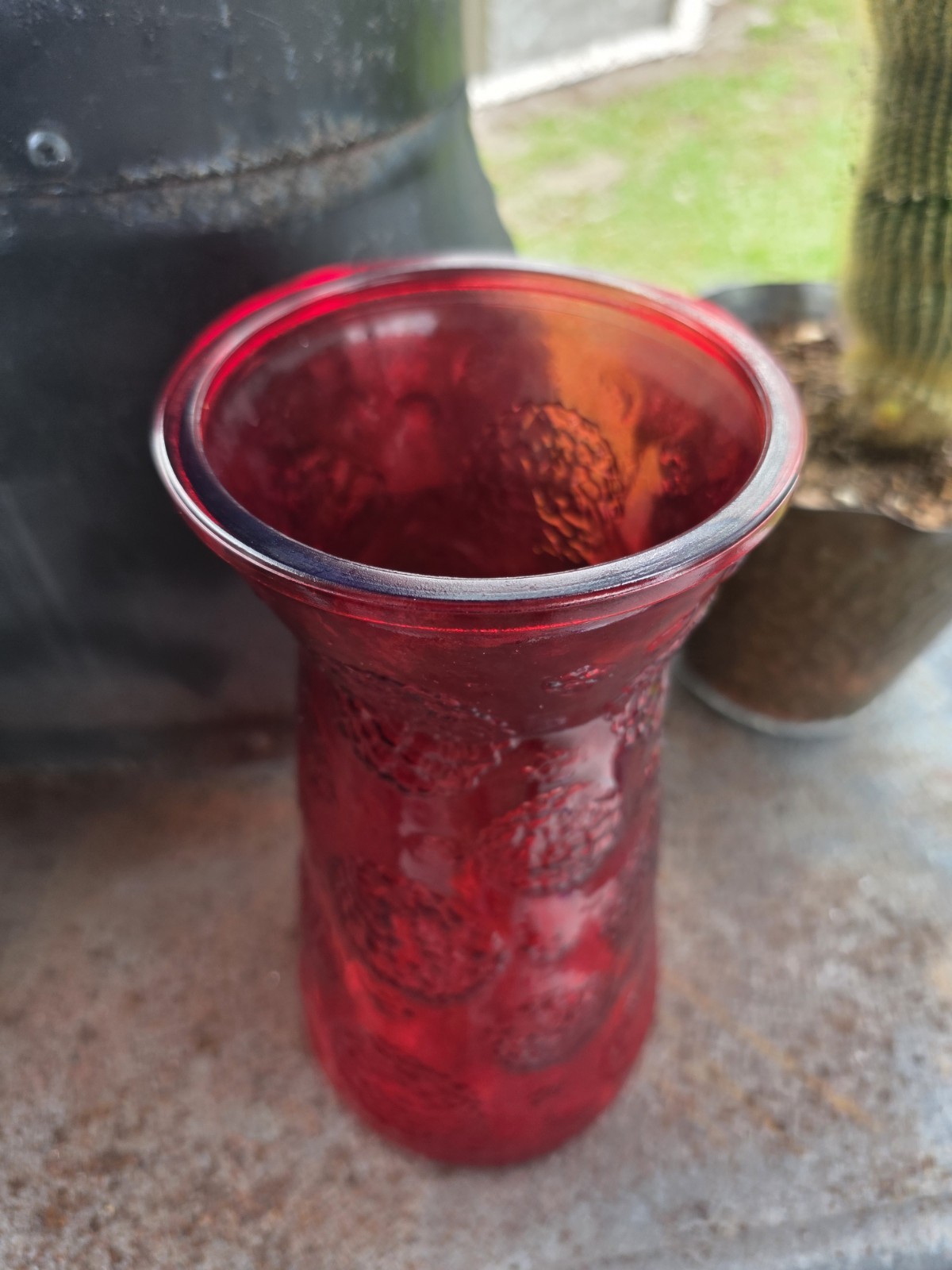 VTG Fenton Ruby Red Vase Fruit Berry Floral Pattern Embossed 9.75″ Acorn On Base