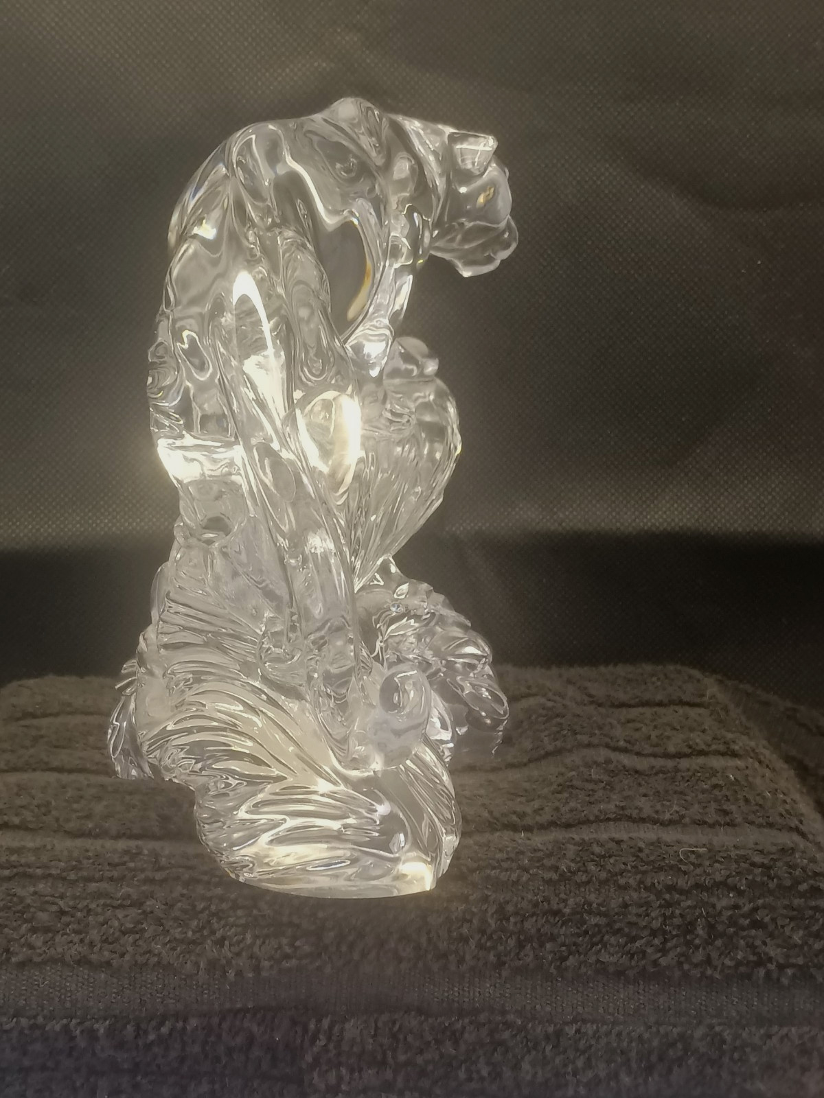 Crystal Jaguar #899 “Wonders of the Wild” 5.25″T x 6.5″L, 24% Lead Crystal (A)