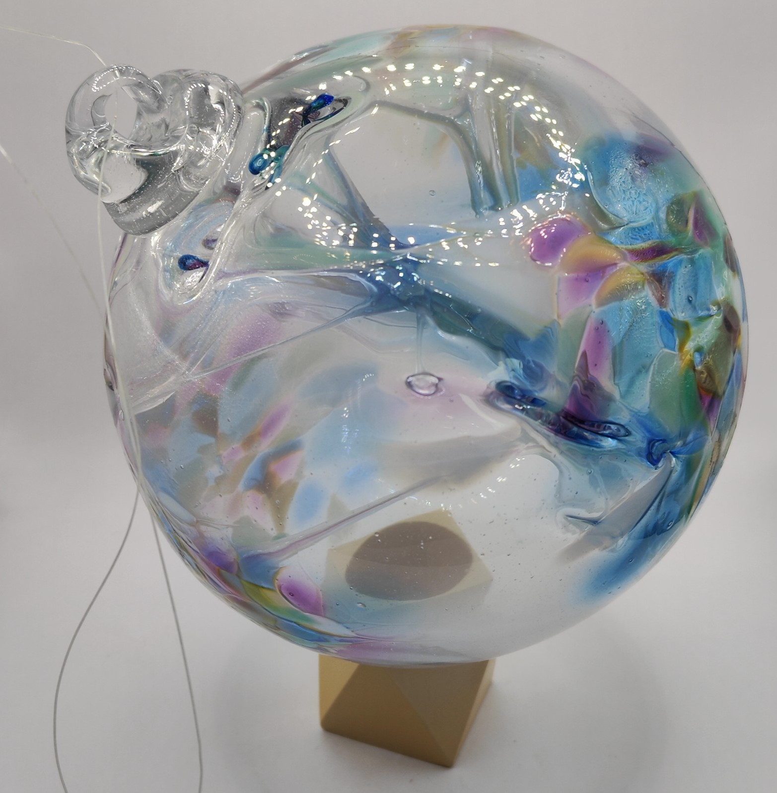 KITRAS 6″ Large Art Glass Tree Orb Sphere Ornament Witches Rainbow Gazing Ball