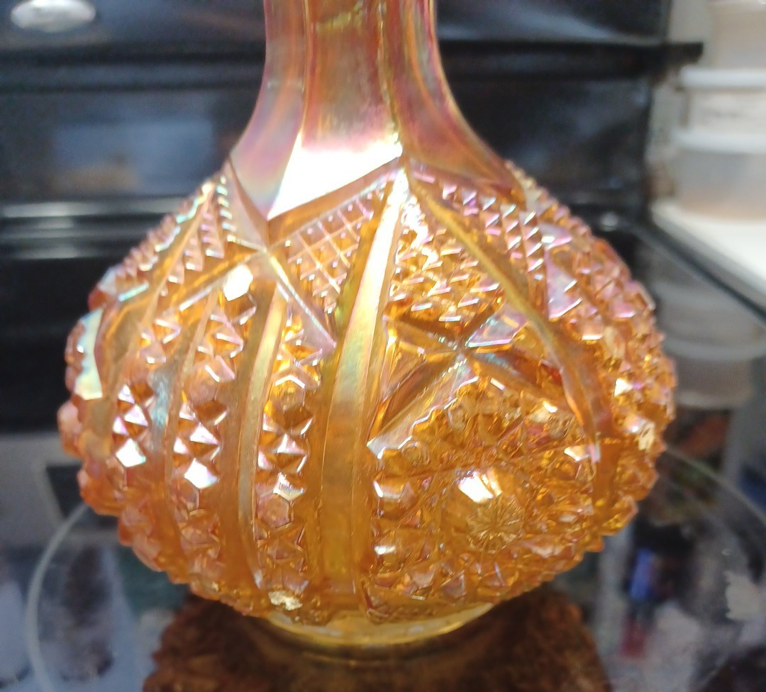 Imperial Carnival Glass Daisy and Button Marigold Vase Decanter