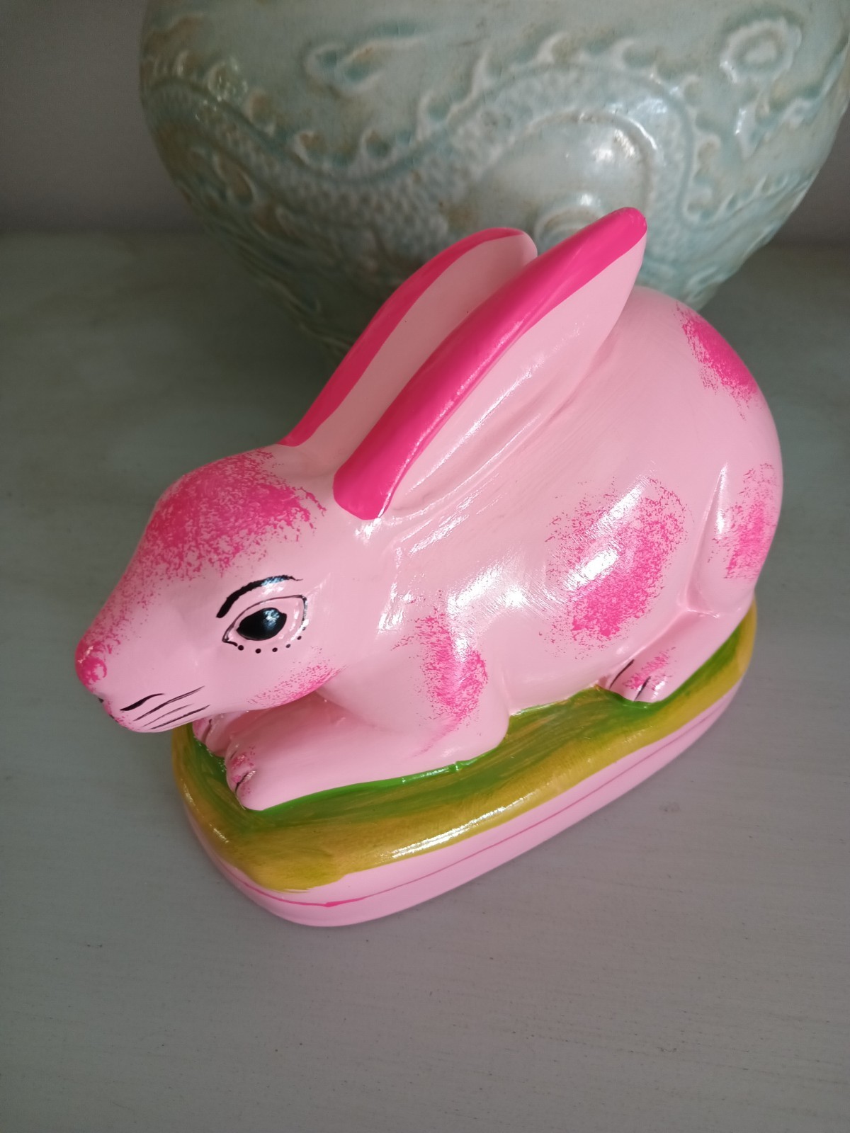 STAFFORDSHIRE REPRODUCTION PINK CERAMIC SMALL HARE BUNNY RABBIT FIGURINE- 7.5”L