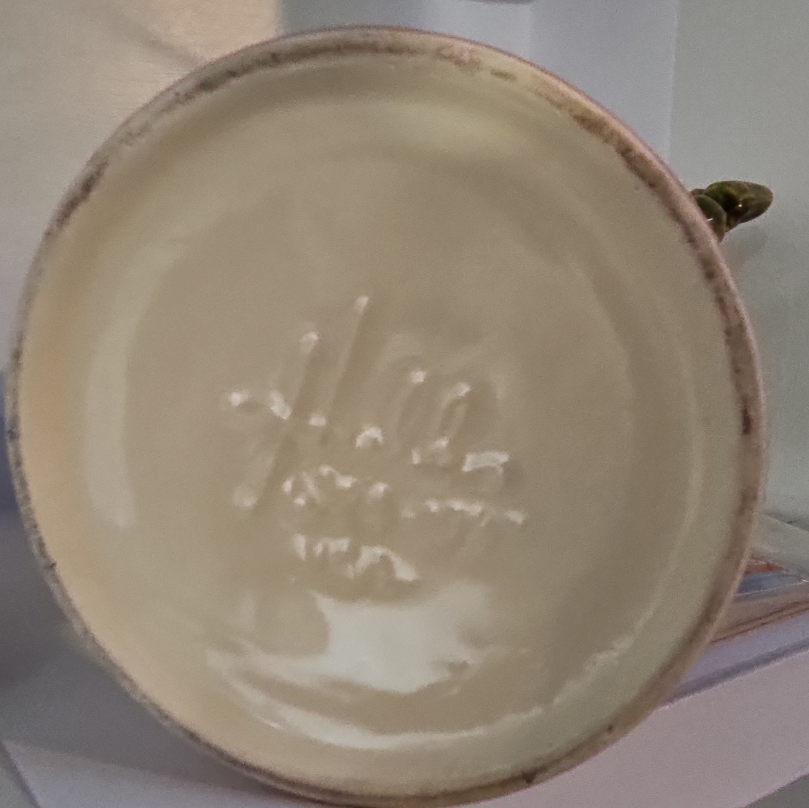 VINTAGE HULL POTTERY 14 INCH EWER WOODLAND PITCHER – W24 – 13 1/2 VASE