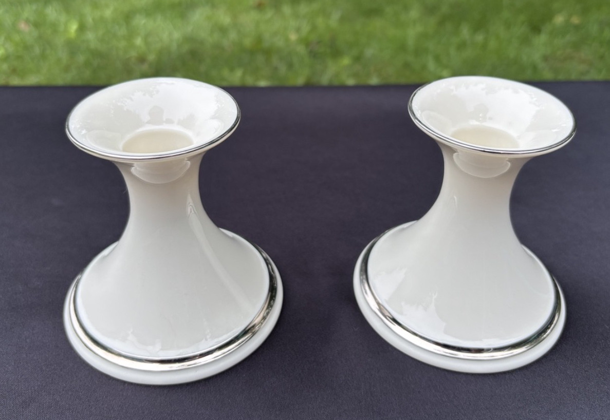 Set of 2 LENOX Solitaire Platinum Trim Single Candlestick Holders Excel. Cond.