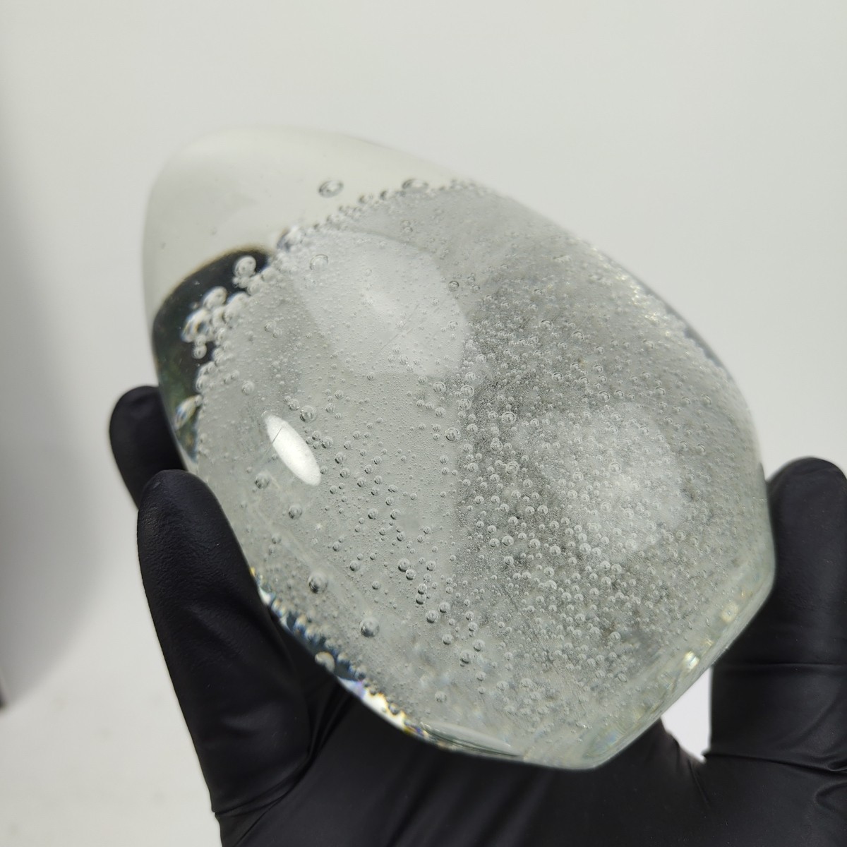 Vintage Clear Art Glass Egg Paperweight Controlled Bubbles Heavy 5.5″ 3 lbs
