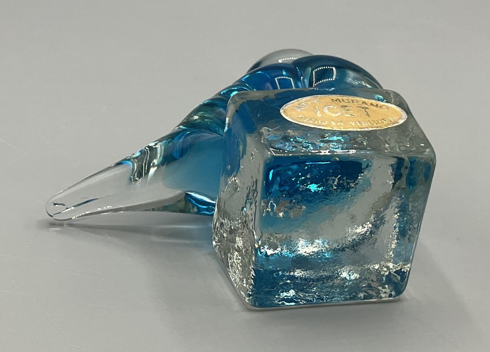Vtg Blue/Clear Glass Bird on Cube ICET Arte Murano Uranium or Manganese UV Glow