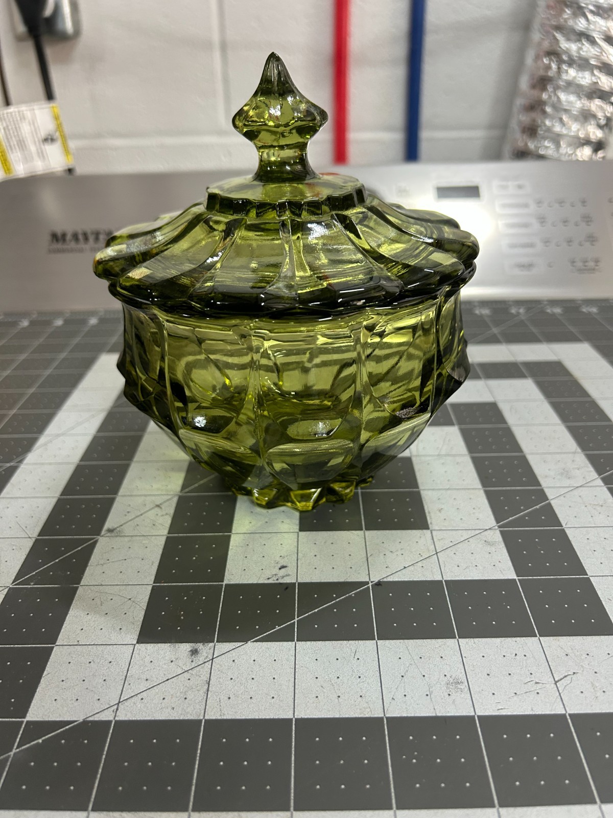 VINTAGE MCM Fenton Avocado Green Glass Covered Candy Dish 12 Facet Footed