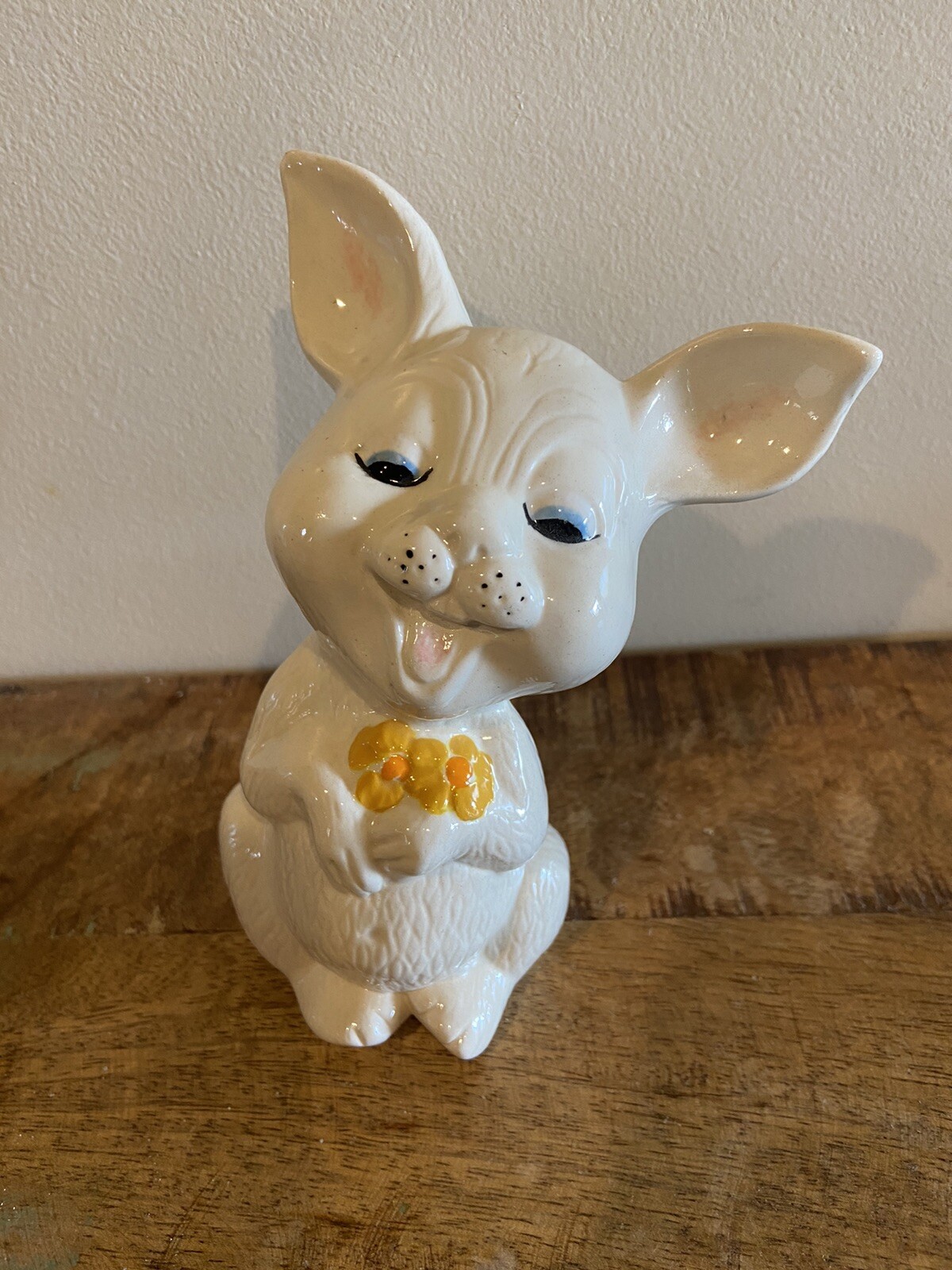 Vintage Whimsical Art Pottery Happy Ceramic Bunnies Rabbits Figures Easter