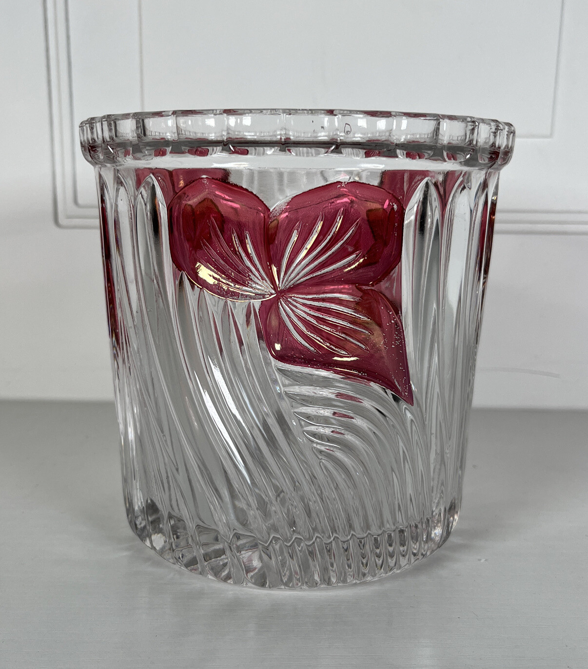 Anna Hutte Bleikristall Ruby Leaves Design Vase, Bowl 24% Lead Crystal Germany