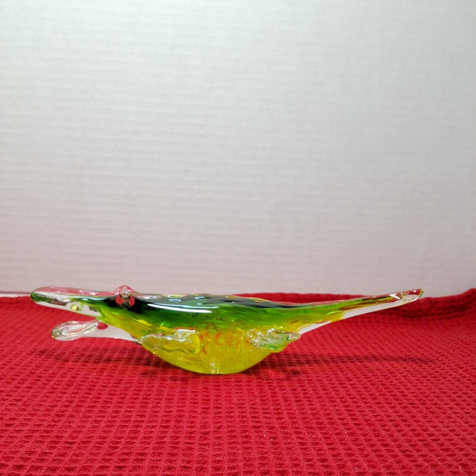 Crocodile Alligator Art Glass Figurine 8″ Long Hand Blown Green, Yellow, & Clear