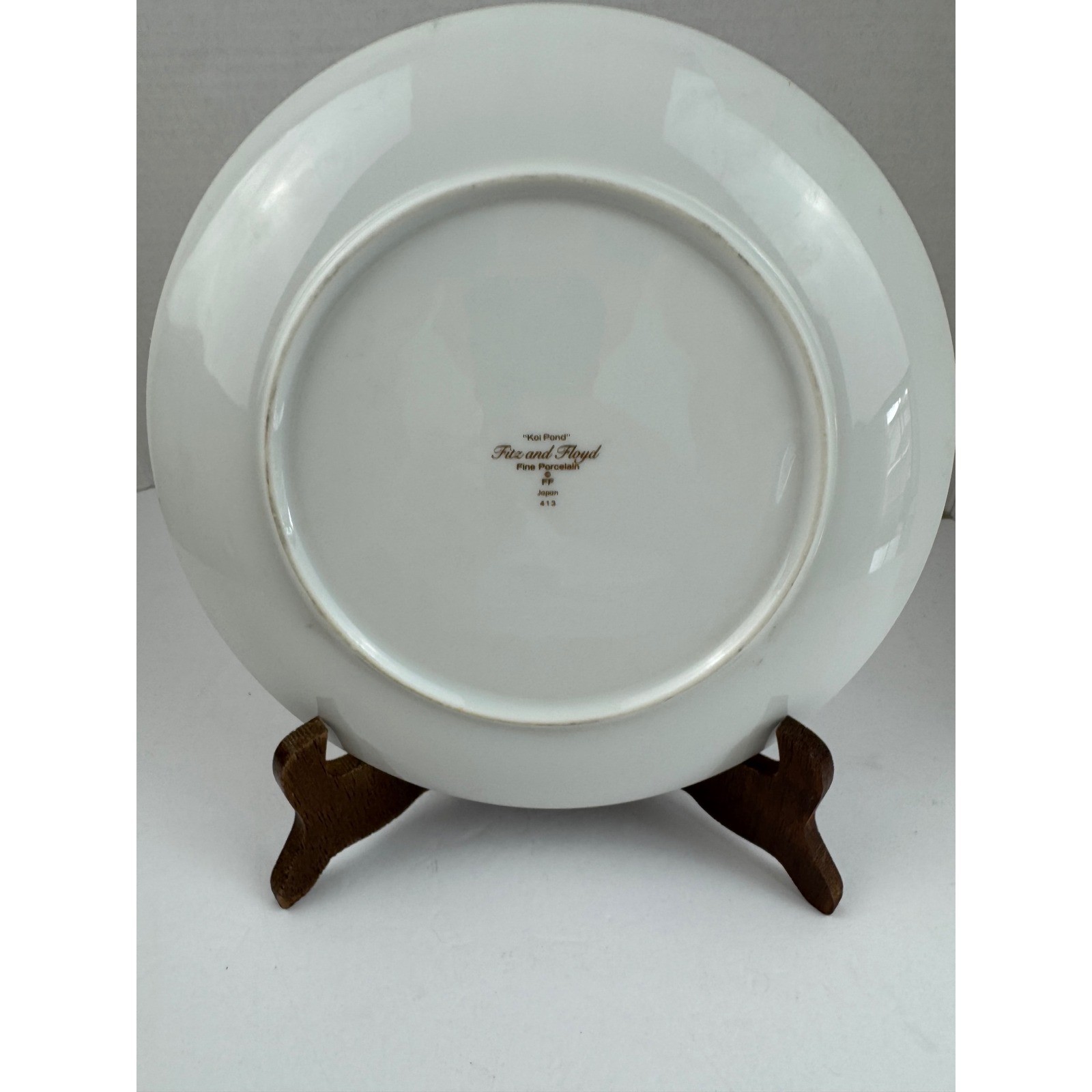 Fitz and Floyd Koi Pond Fine Porcelain Plate Vintage Japan Black Gold 7.5 Inch
