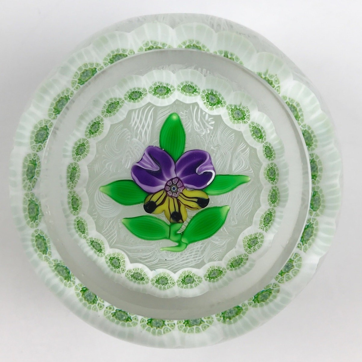 Perthshire 1971B Faceted Pansy Lampwork Flower Millefiori Garland Paperweight