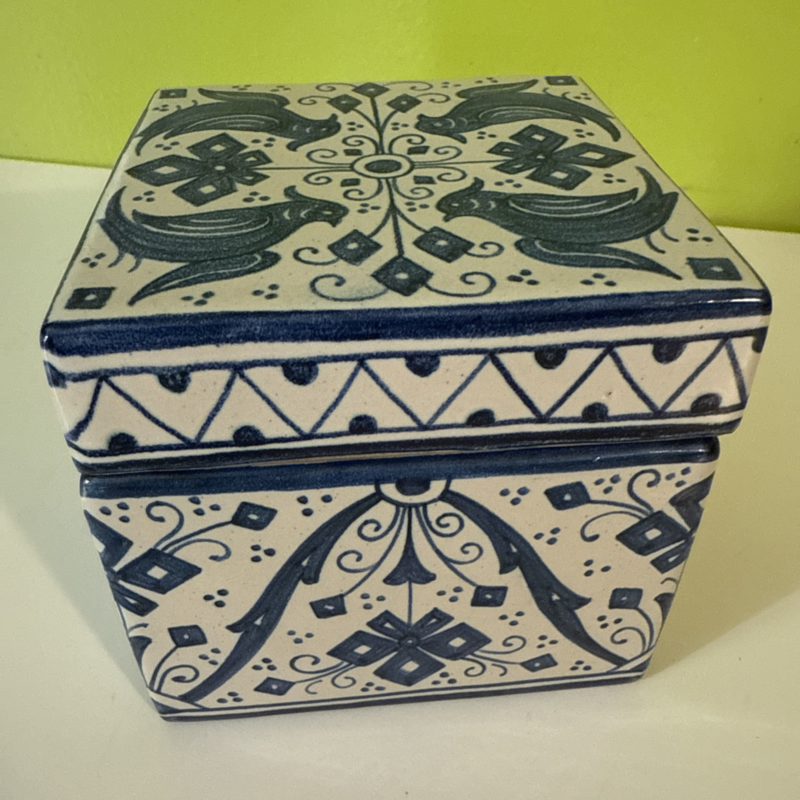Grazia Deruta Italian Pottery Square Lidded Trinket Box Blue Birds Bloomingdales