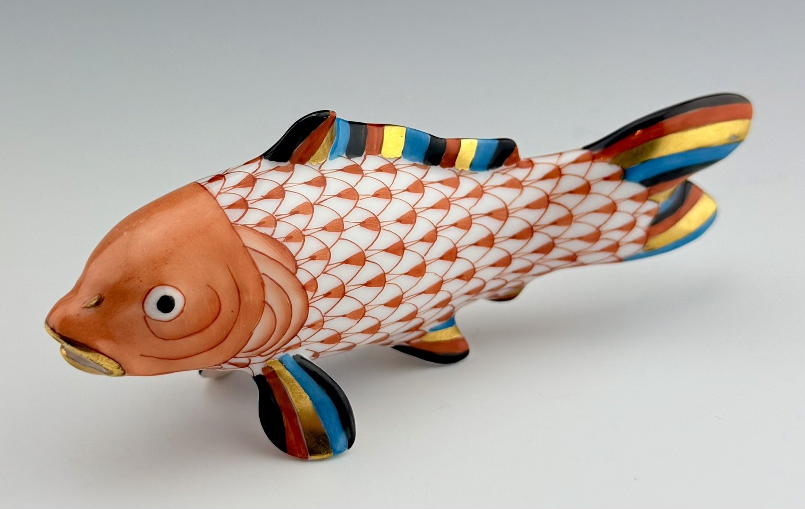 🦋 MINT HEREND KOI Rust Fishnet Fish Figurine ($405 Retail)