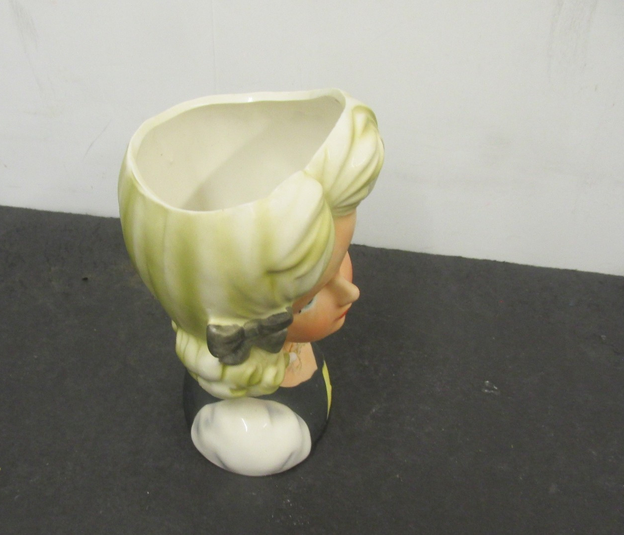 2031 RELPO 5 1/2 IN blonde BLACK DRESS AND BOWS head vase FOIL LABEL RELPO