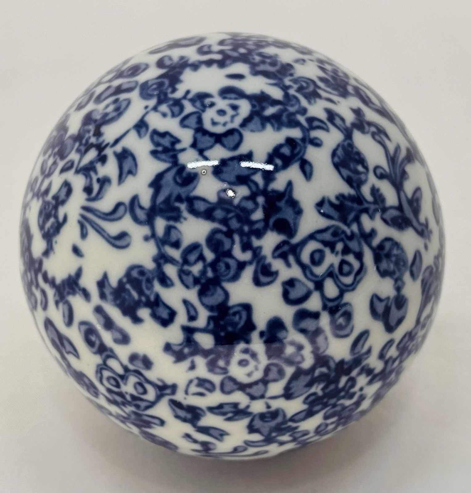 Cobalt Blue White Floral Motif Ornate Rose Ceramic Porcelain Deco Carpet Ball