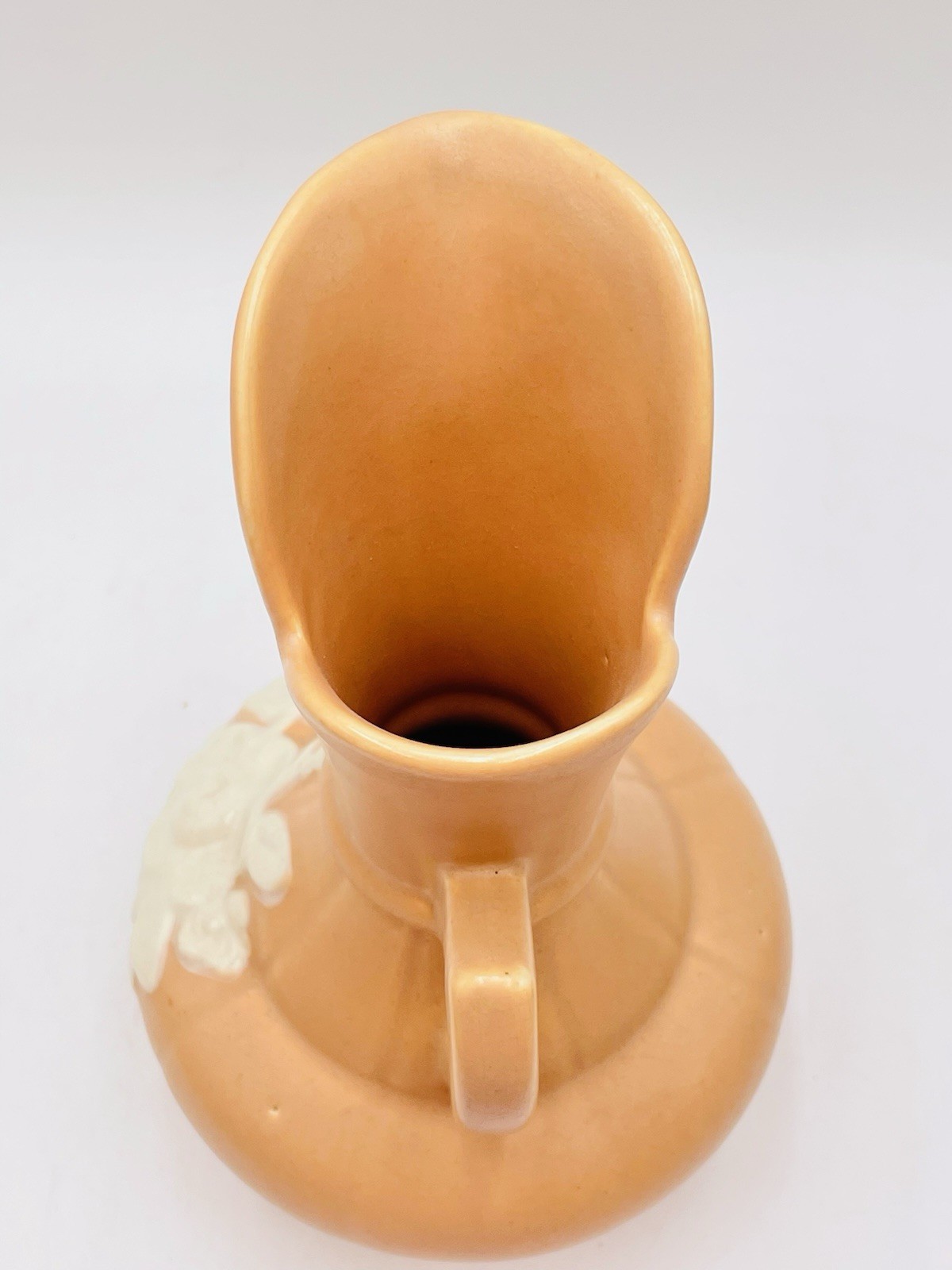 WELLER POTTERY ART DECO PEACH CORAL WHITE CAMEO ROSE FLORAL VASE PITCHER EWER
