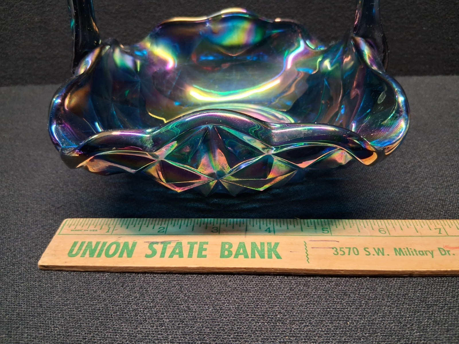 INDIANA GLASS MONTICELLO BASKET WITH HANDLE COBALT BLUE IRIDESCENT 7 1/2″