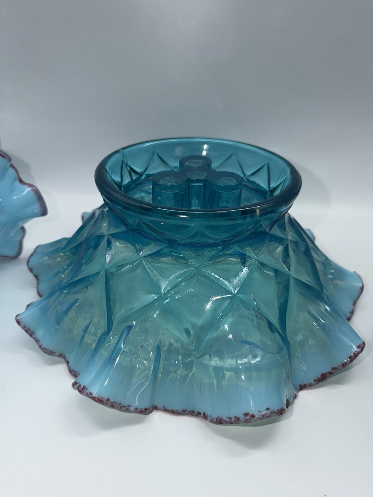 Vintage Epergne Northwood 4 Horn Opalescent Blue Red Frit Stunning READ RARE