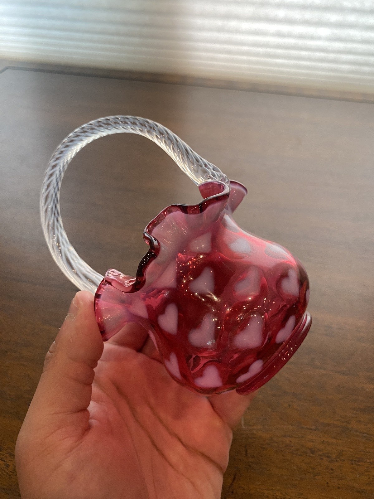 STUNNING VTG FENTON Cranberry Opalescent HEART OPTIC Swirl Handle Basket 6.25″H