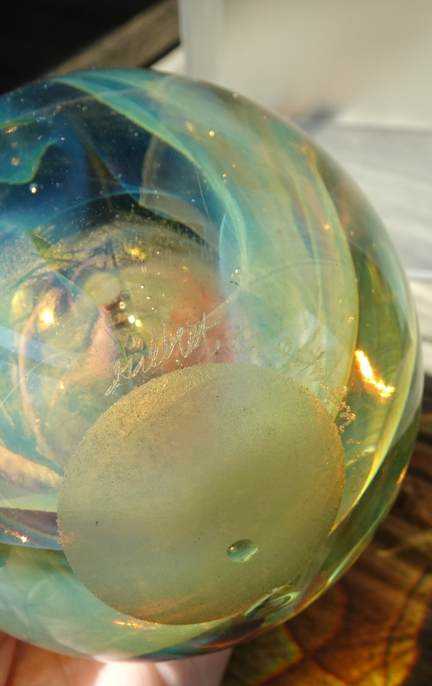 Signed 1980 Gilbert C Johnson Fumed Opal Biomorphic Art Glass Vase