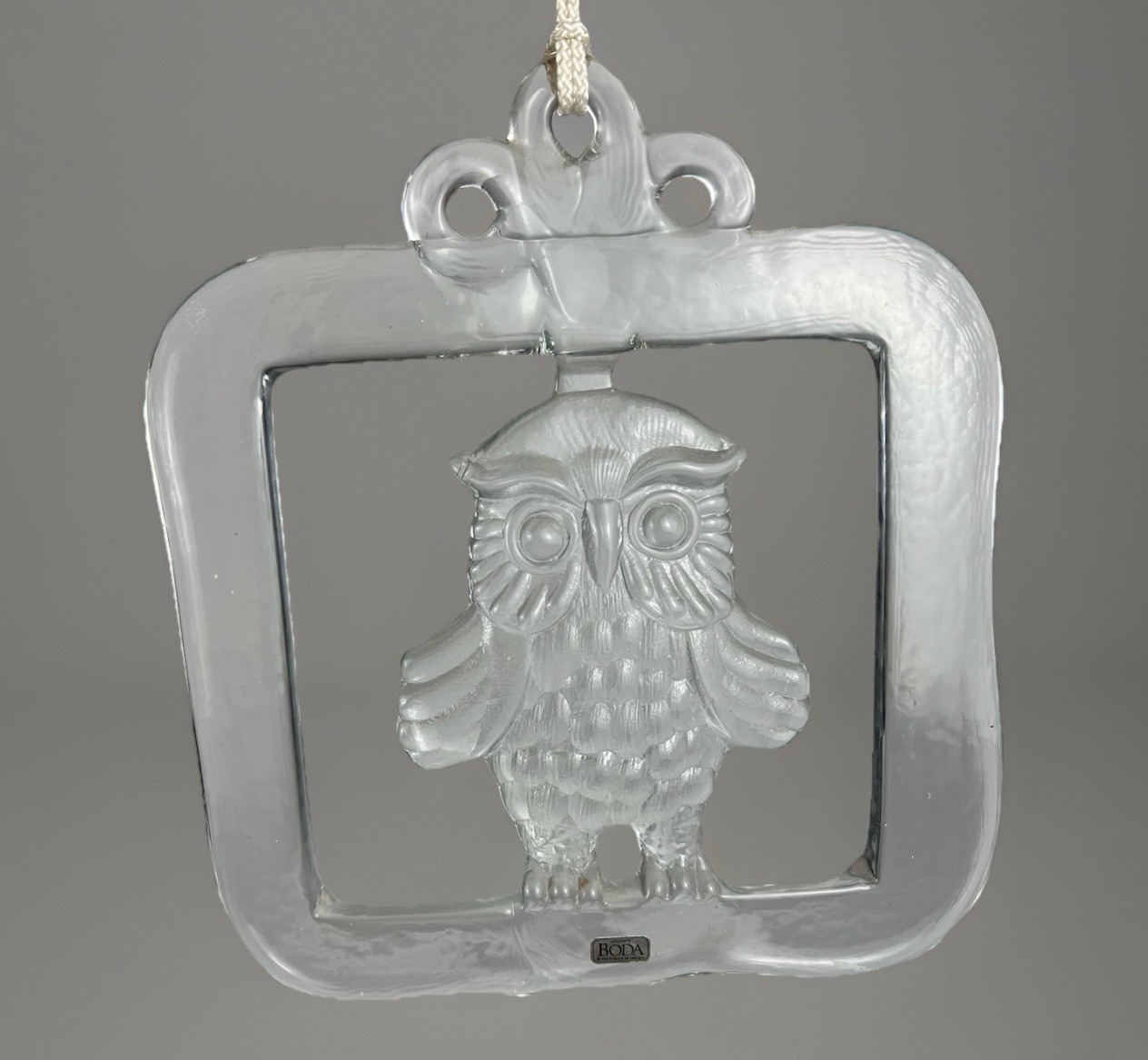 Kosta Boda Glass Owl Suncatcher by Bertil Vallien – Swedish Art Glass