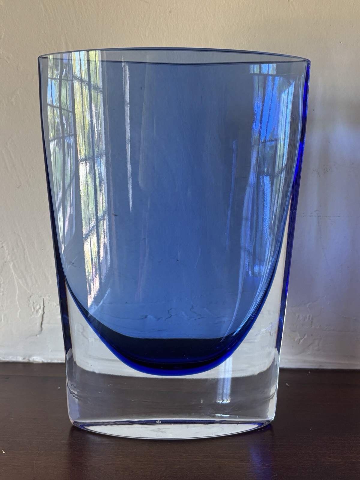 VNTG Lindshammar Sweden Gunnar Ander Midcentury Modern Blue And Clear Glass Vase