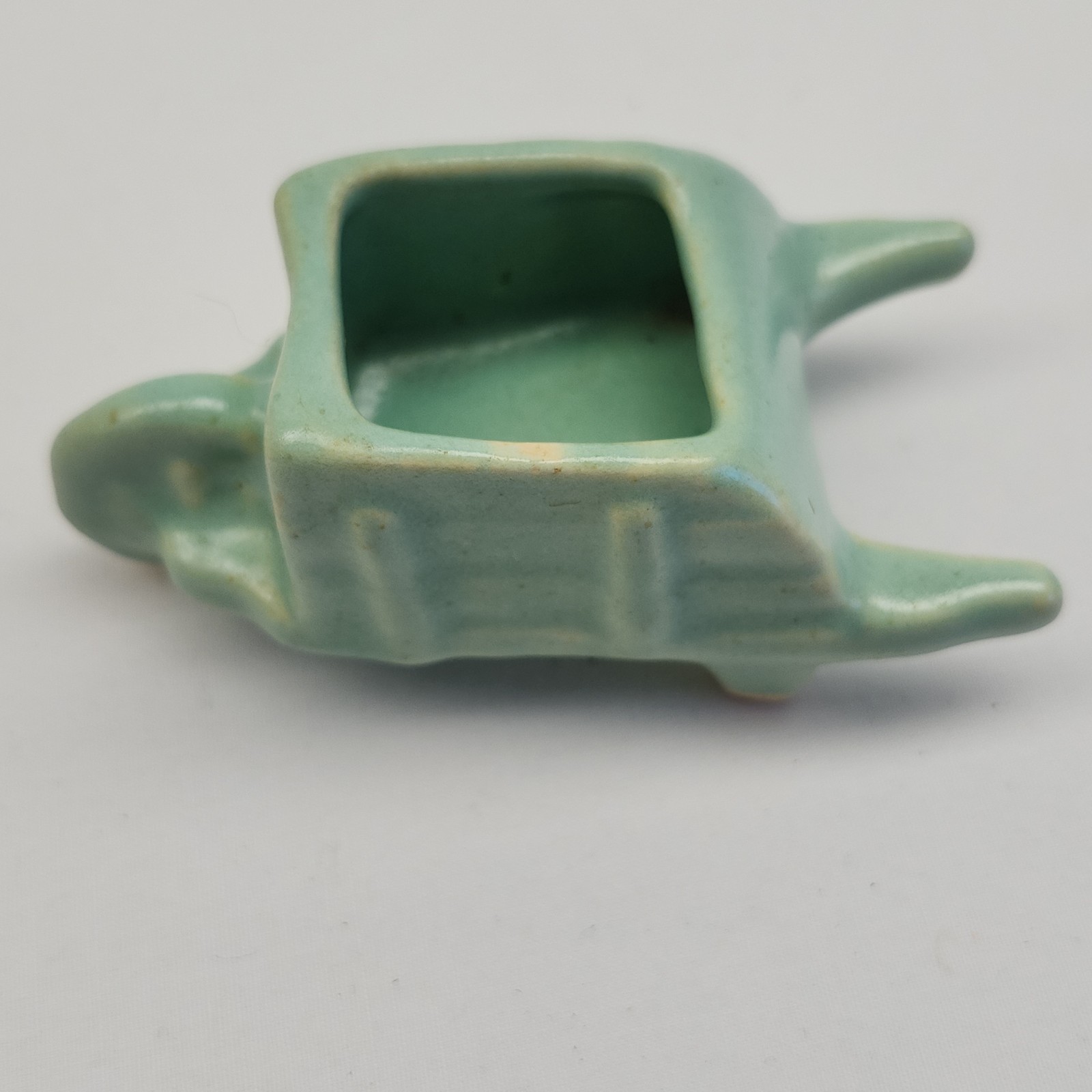 U.S.A Pottery Wheelbarrow Mini Flower Pot Seafoam Green McCoy Glass A3-2472