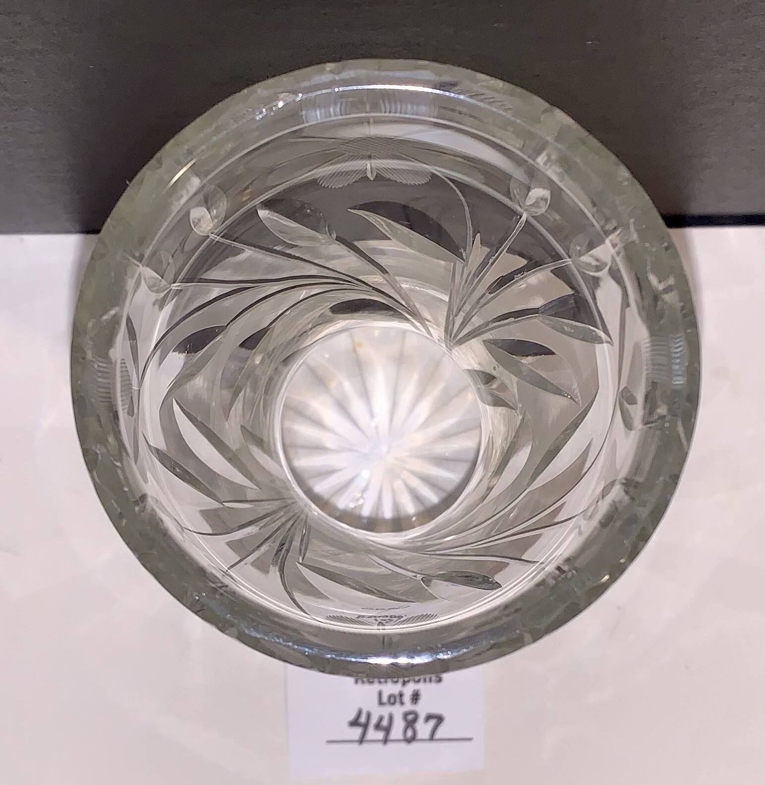 Antique American Brilliant Cut Glass Daisy Corset Hourglass Vase 6″