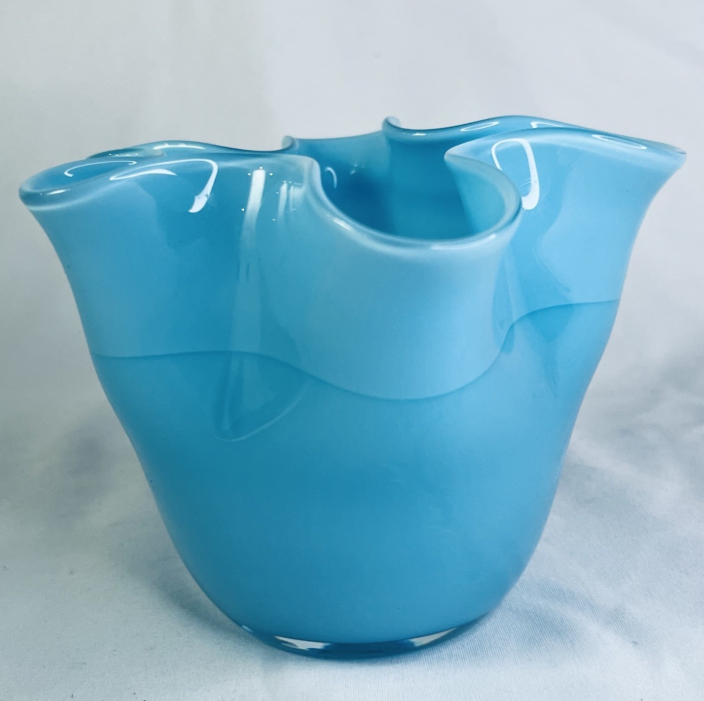 Vintage Handblown Glass Handkerchief Vase 4” Robin’s Egg Blue MCM Modern Decor