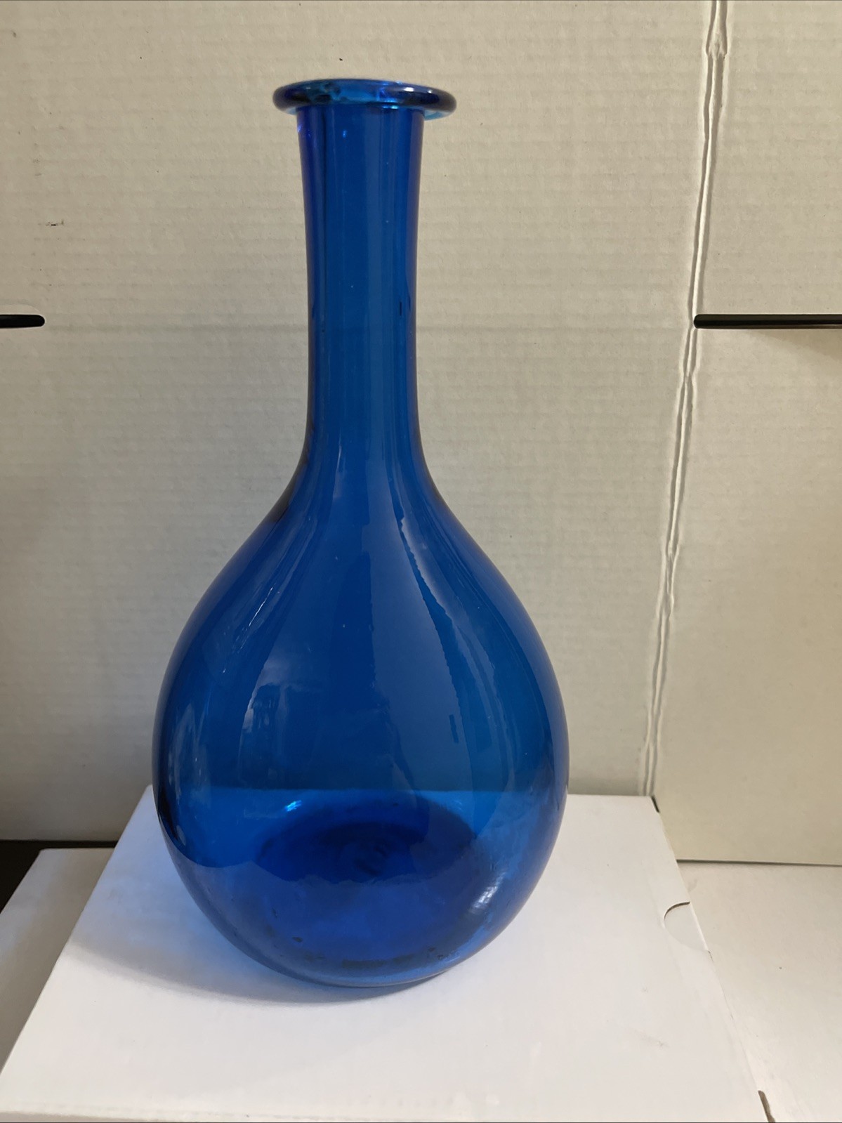 Blenko Williamsburg Restoration Sapphire Blue Glass Vase Wine Bottle