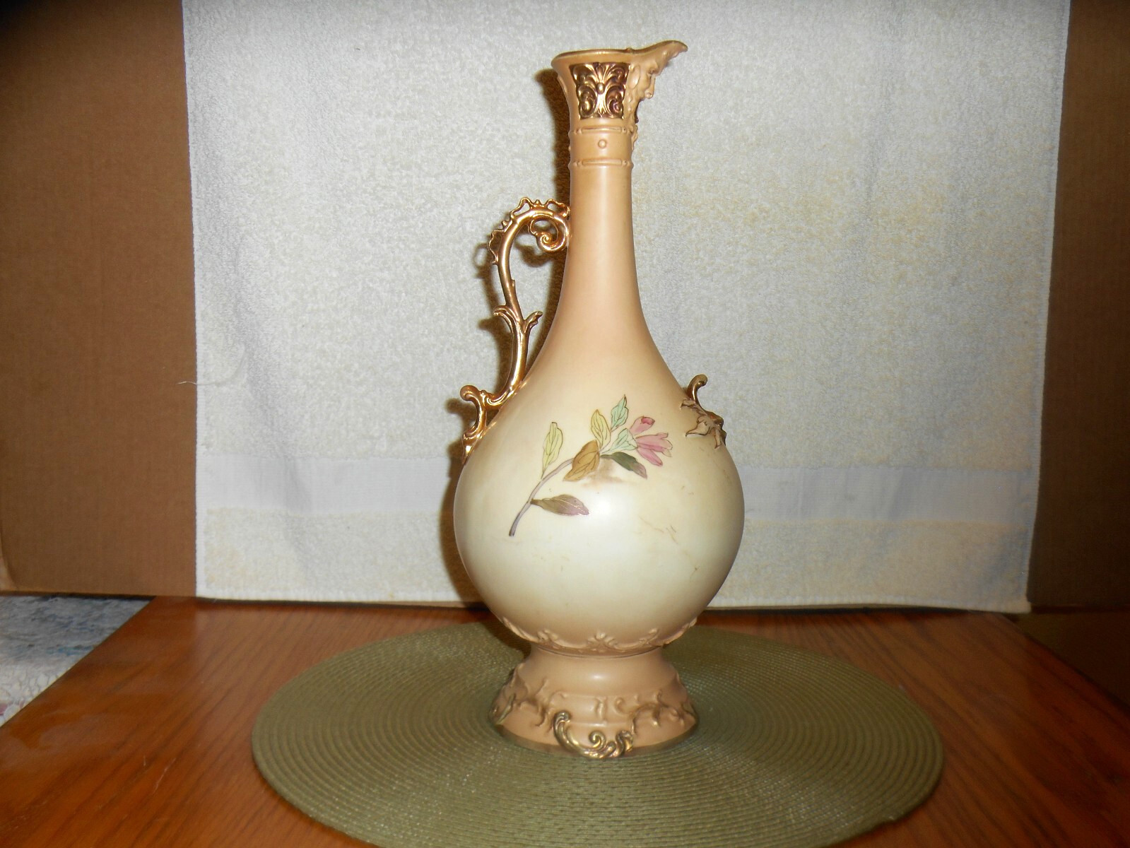 Antique RH Austria Robert Hanke 14.5″ Porcelain Ewer Vase Gold Trim Man’s Face