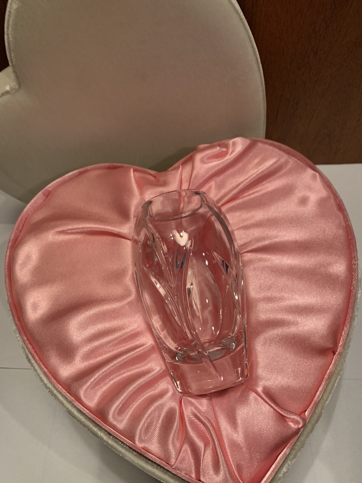 ❤️🎁Marquis By Waterford Crystal Vase In Heart Shaped Box!!
