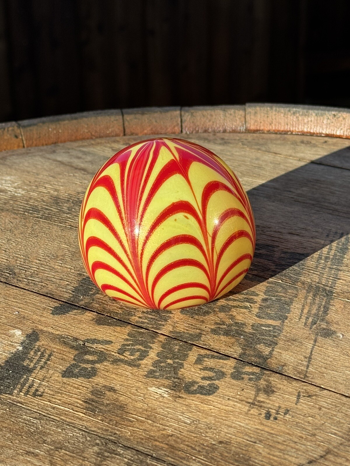 Murano Glass Barovier & Toso Fenicio Zebrati Pulled Feather Red Gold Paperweight